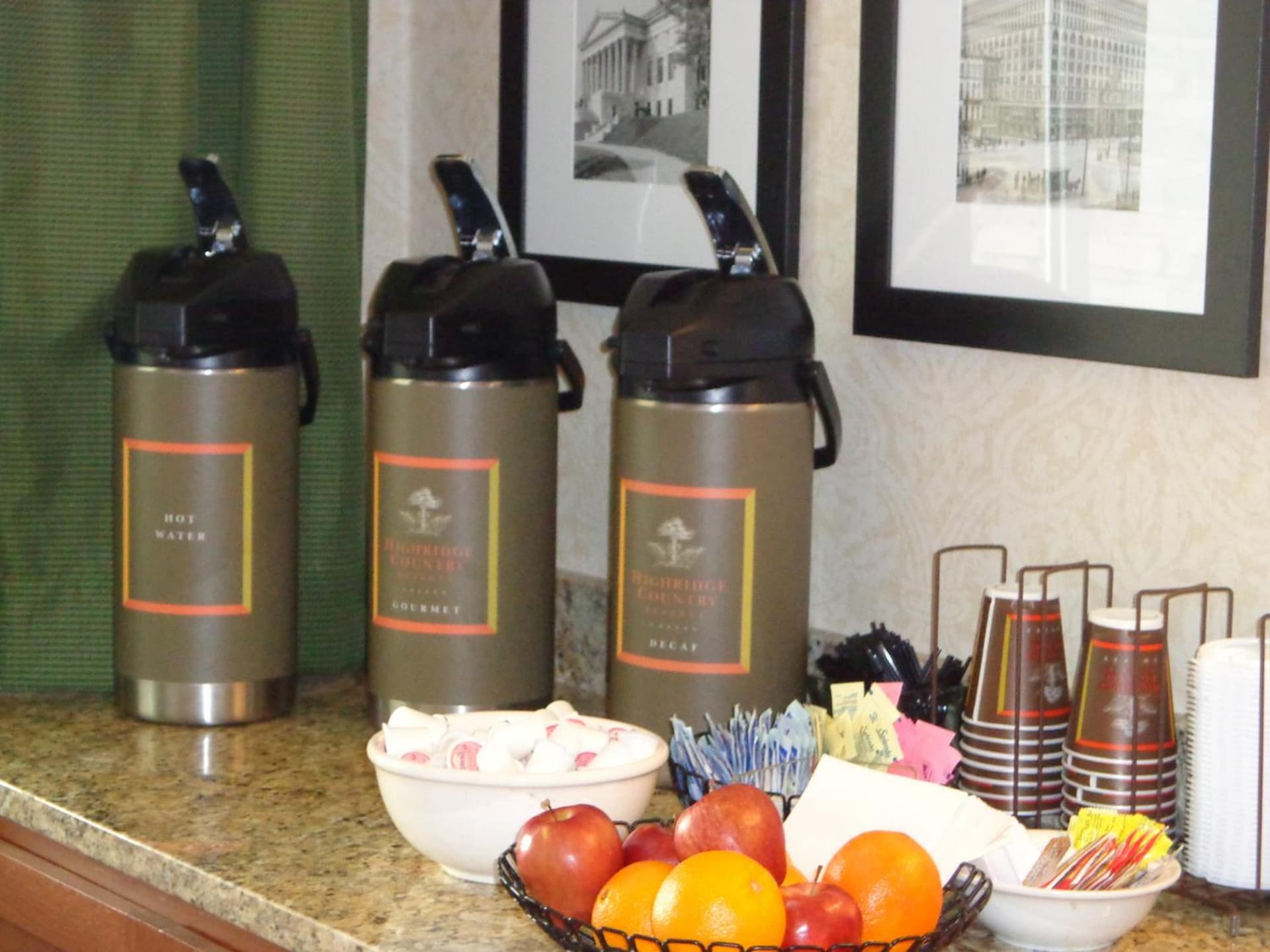 Country Inn & Suites by Radisson, Buffalo South I-90, NY gallery photo in West Seneca — image 24
