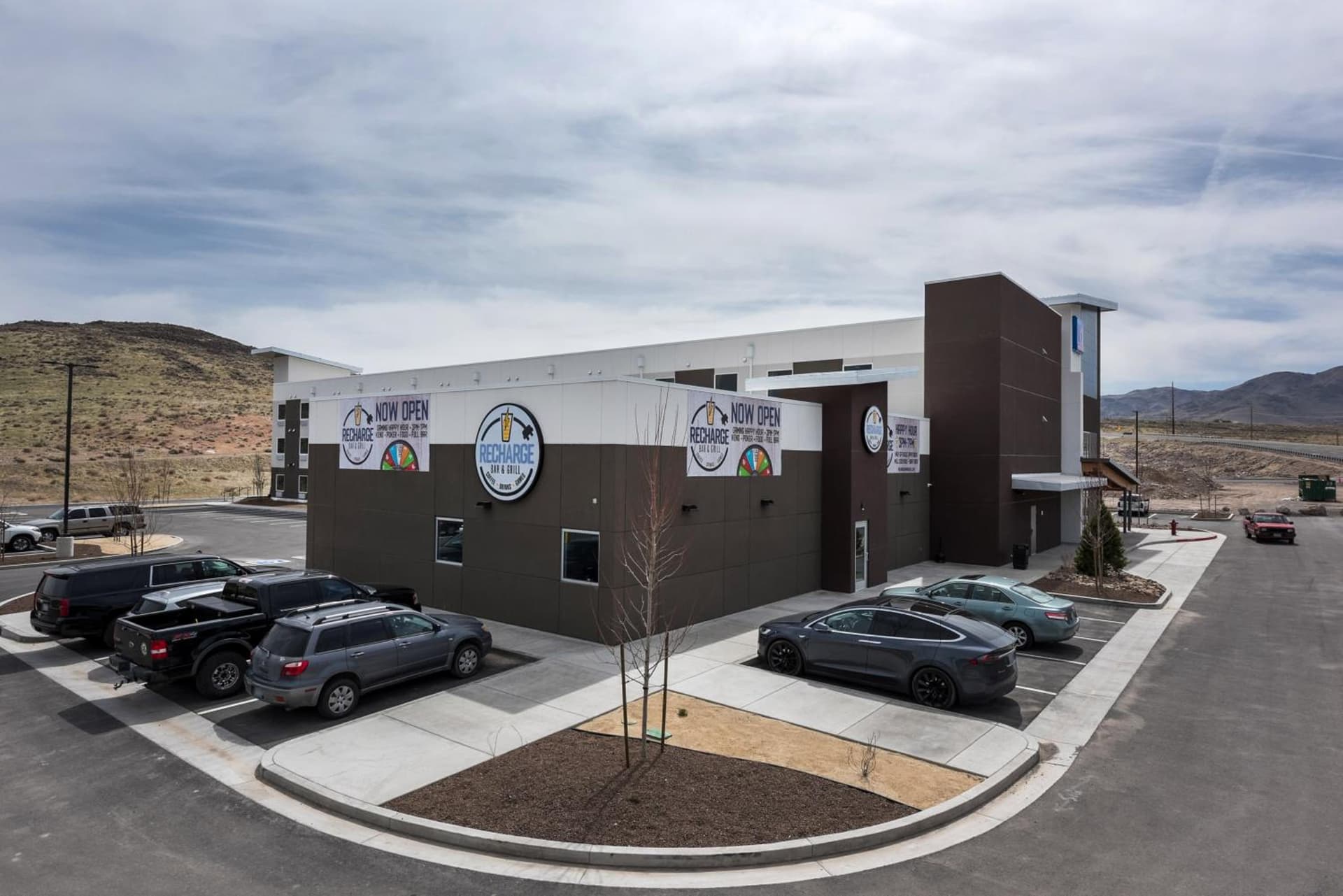 Studio 6-Mccarran, NV - Sparks - Tahoe - Reno Industrial Center property views in Clark, NV — gallery photo 3