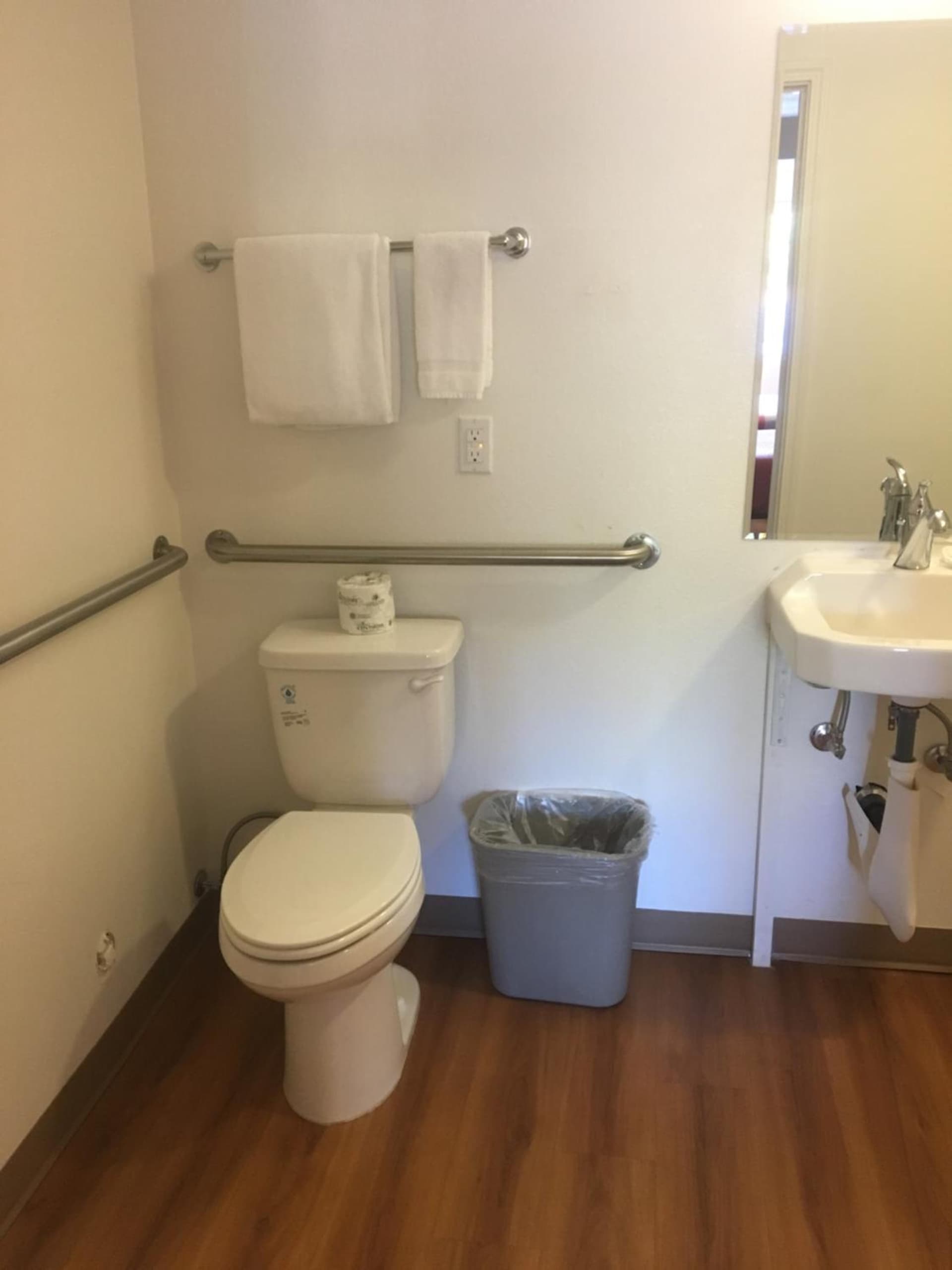 Motel 6-Bremerton, WA gallery photo in Bremerton, WA — image 17