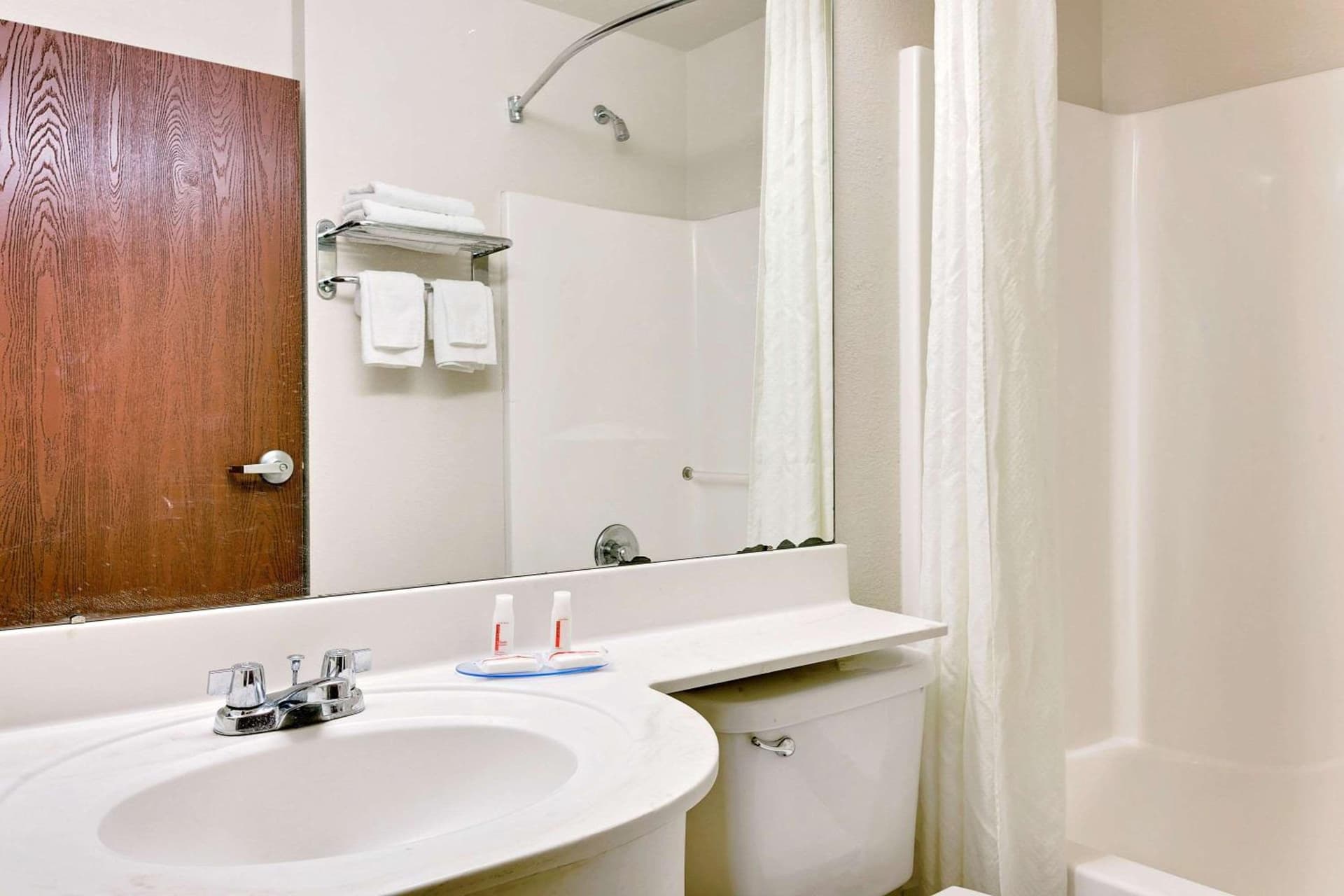 Microtel Inn & Suites by Wyndham Augusta/Riverwatch gallery photo in Augusta, GA — image 62