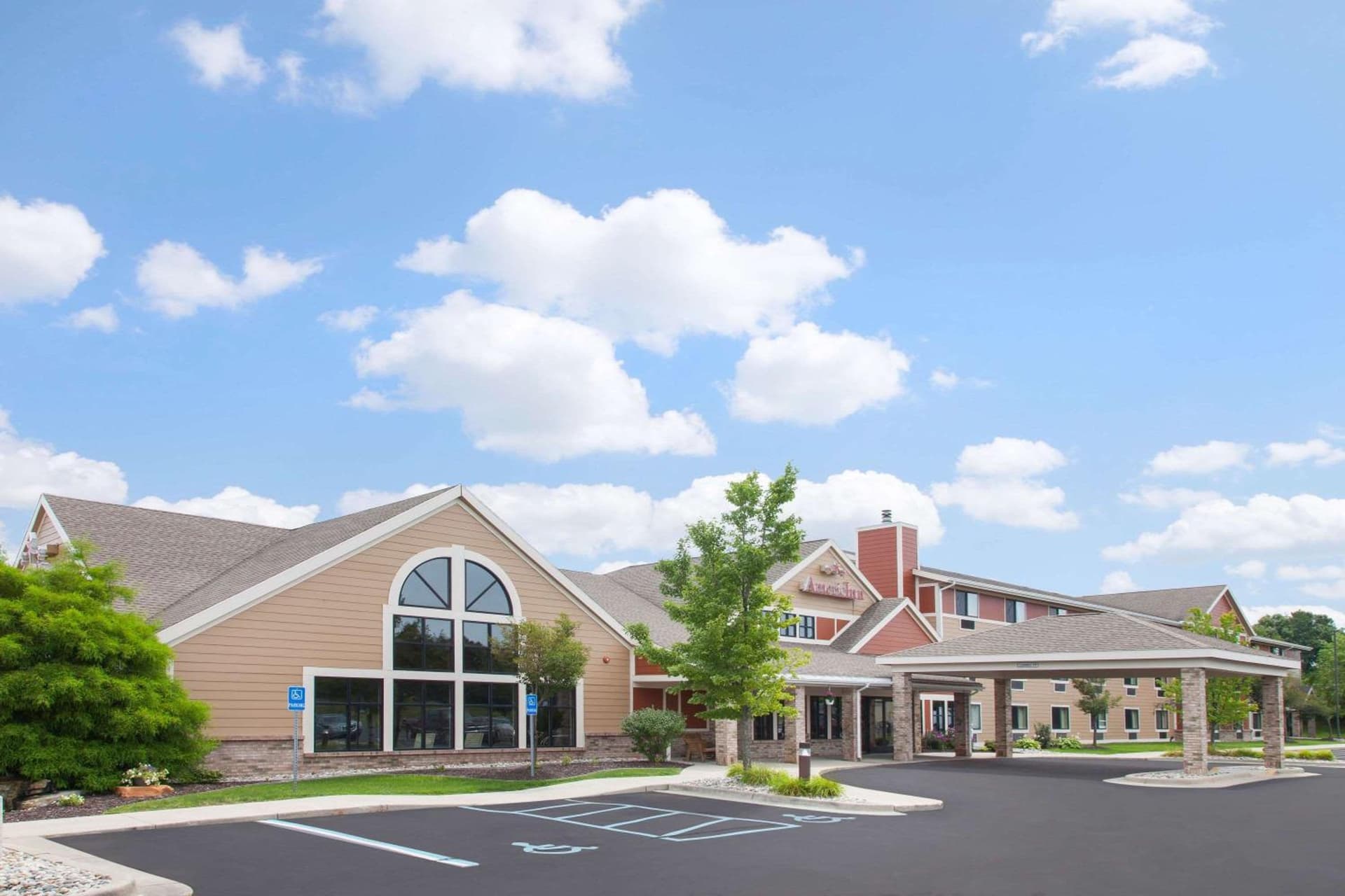 AmericInn by Wyndham Greenville interior in Greenville, MI — gallery photo 2