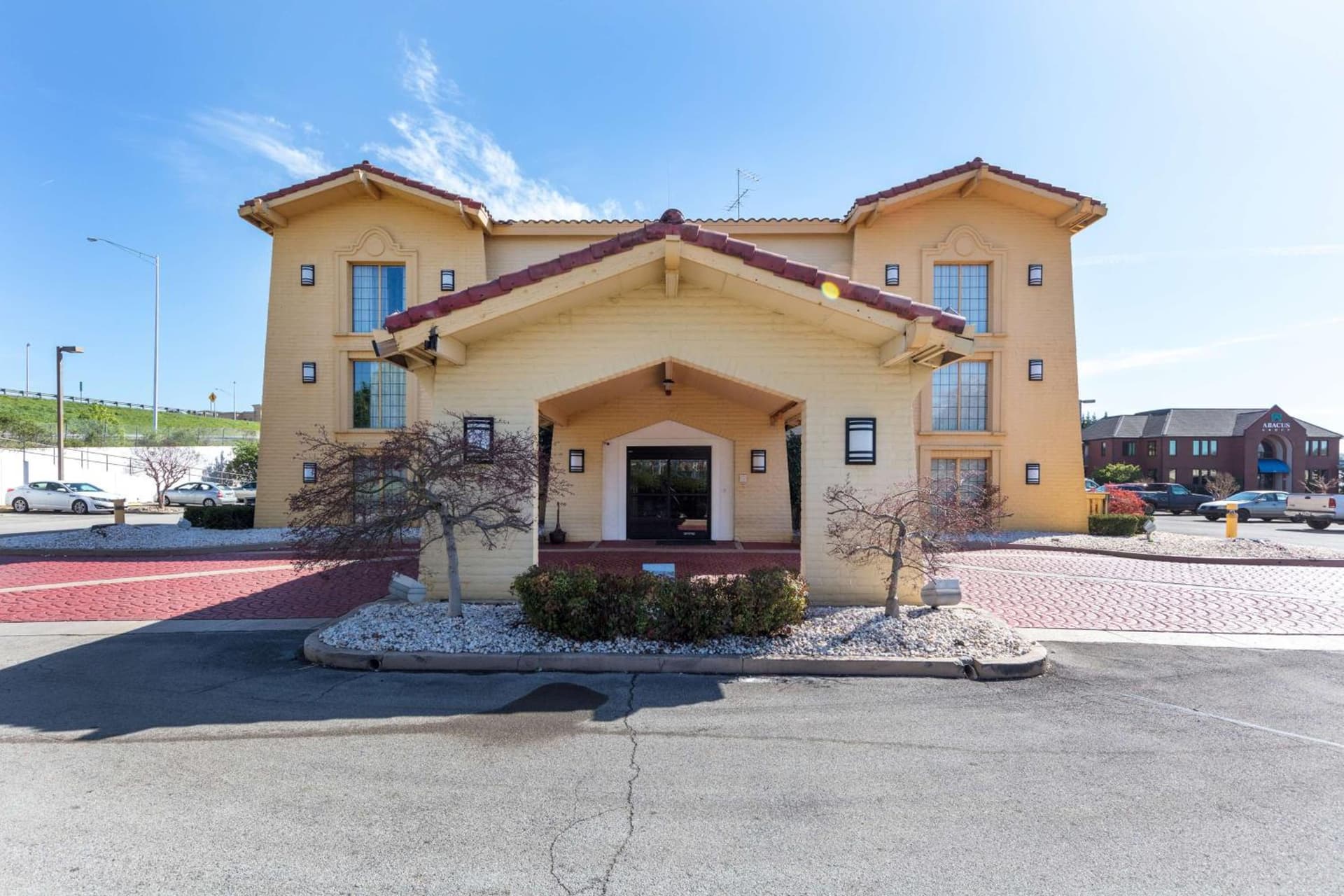 Motel 6-Knoxville, TN interior in Knoxville, TN — gallery photo 2