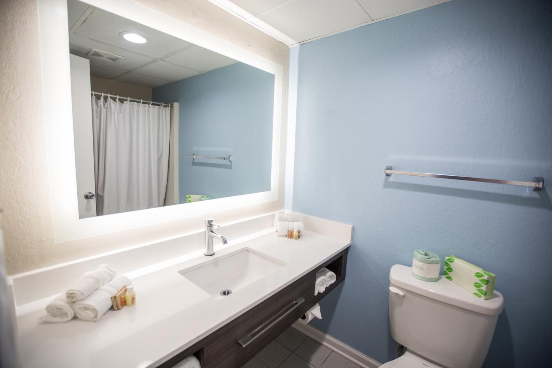 Tropical Seas Hotel gallery photo in Myrtle Beach, SC — image 17