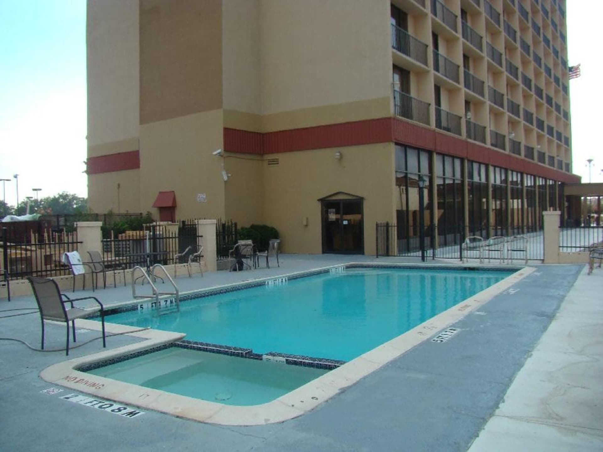 Romana Hotel - Houston Southwest gallery photo in Houston, TX — image 14