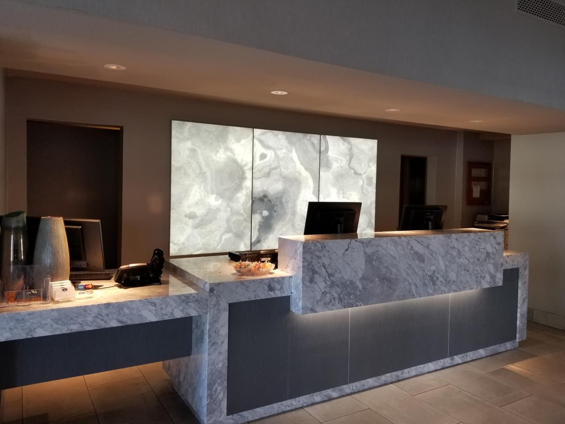 Executive Inn & Suites Oakland gallery photo in Oakland, CA — image 20
