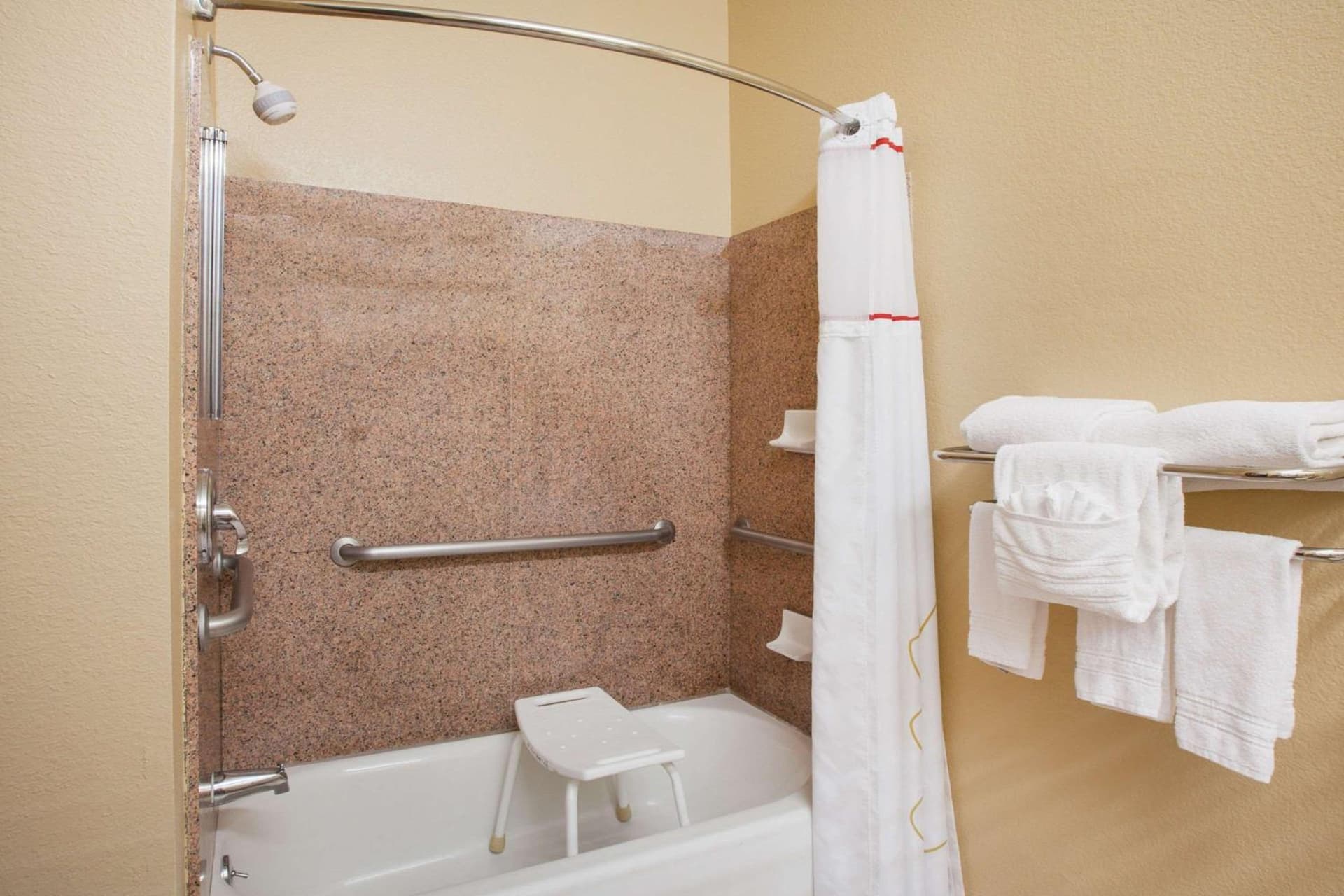 Hawthorn Extended Stay by Wyndham Corpus Christi gallery photo in Corpus Christi, TX — image 9