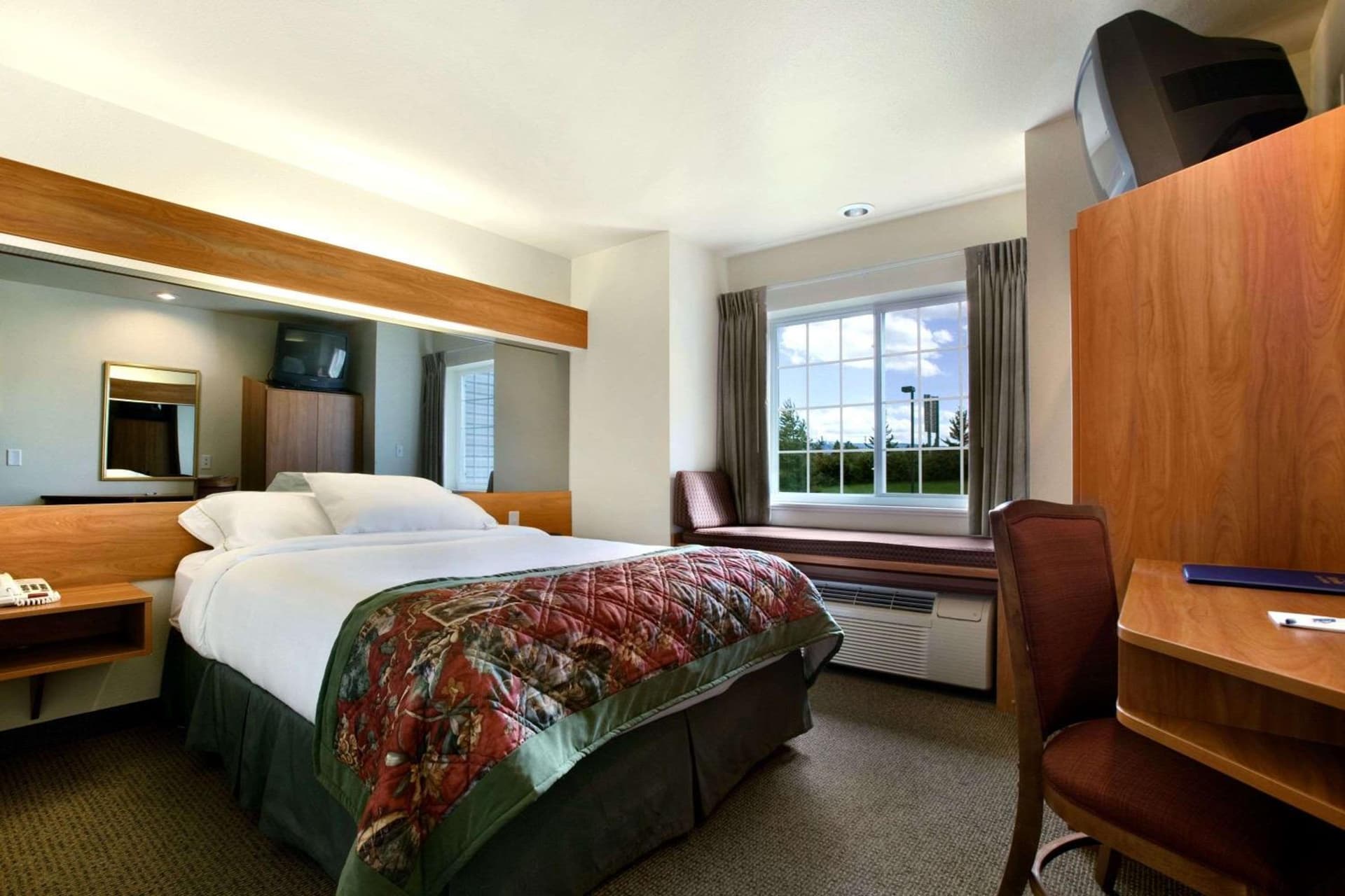 Microtel Inn & Suites by Wyndham Bozeman property views in Bozeman, MT — gallery photo 3