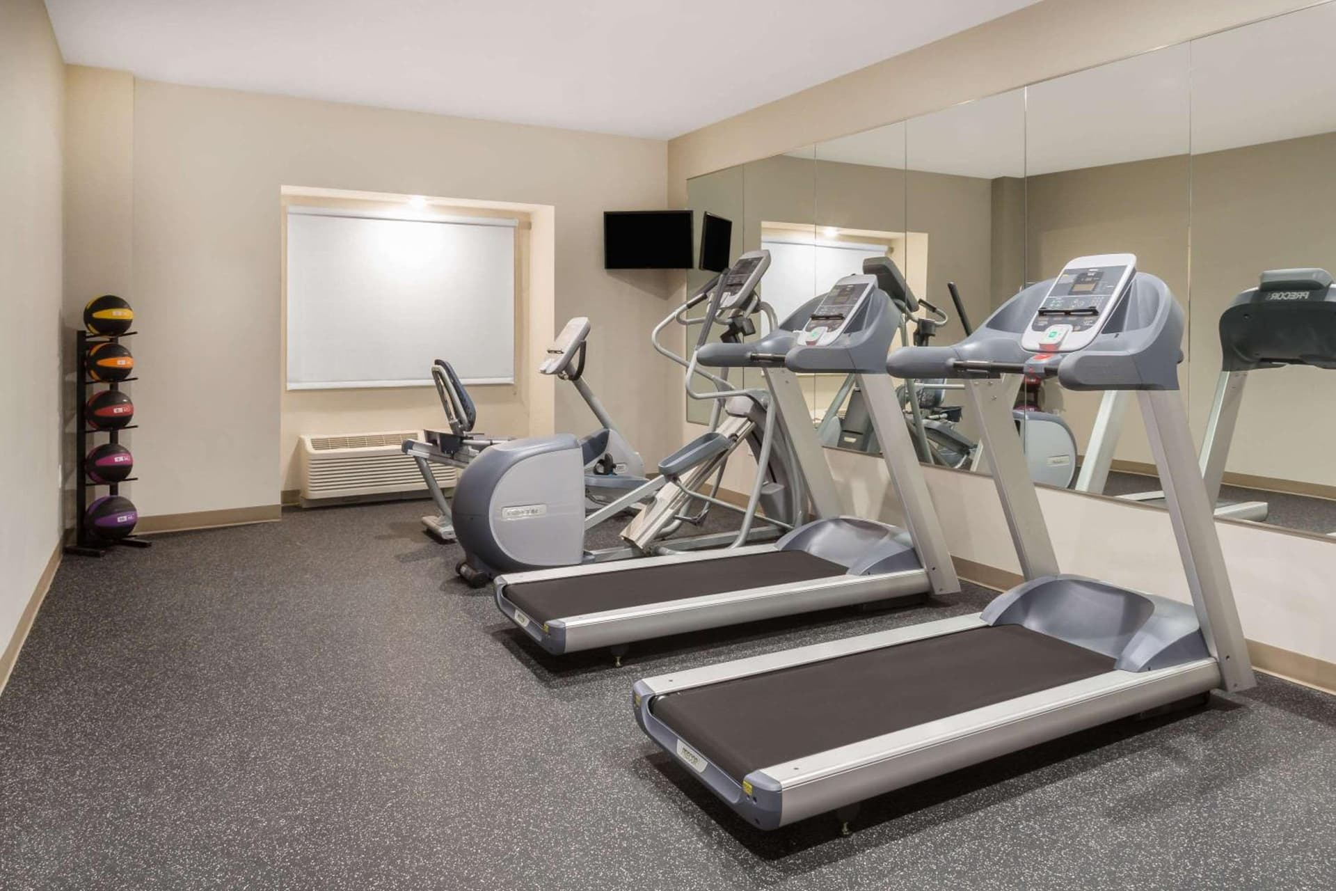 Microtel Inn & Suites by Wyndham Springville gallery photo in Springville, UT — image 31