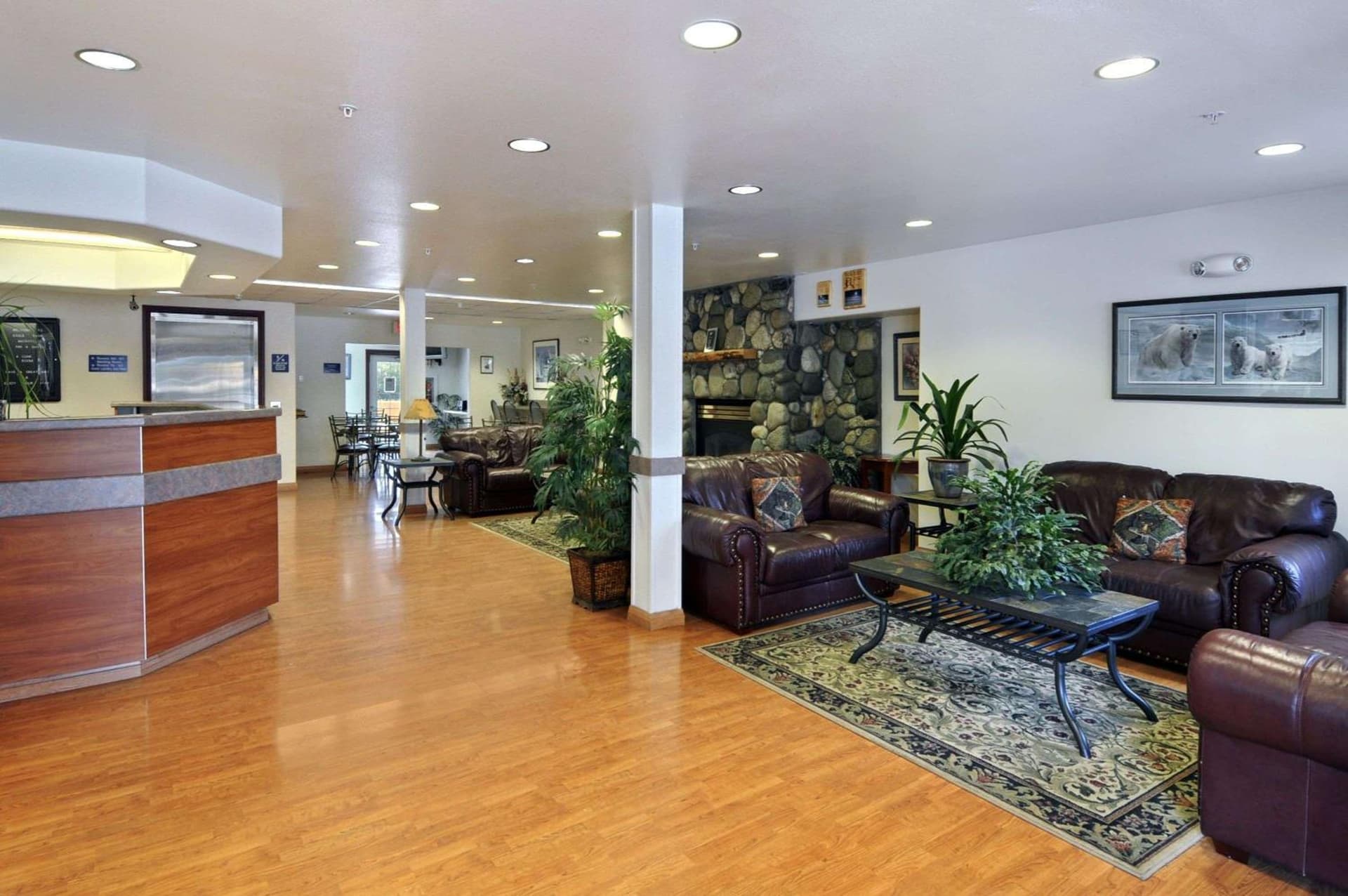 Microtel Inn & Suites by Wyndham Eagle River/Anchorage Area gallery photo in Eagle River, AK — image 5