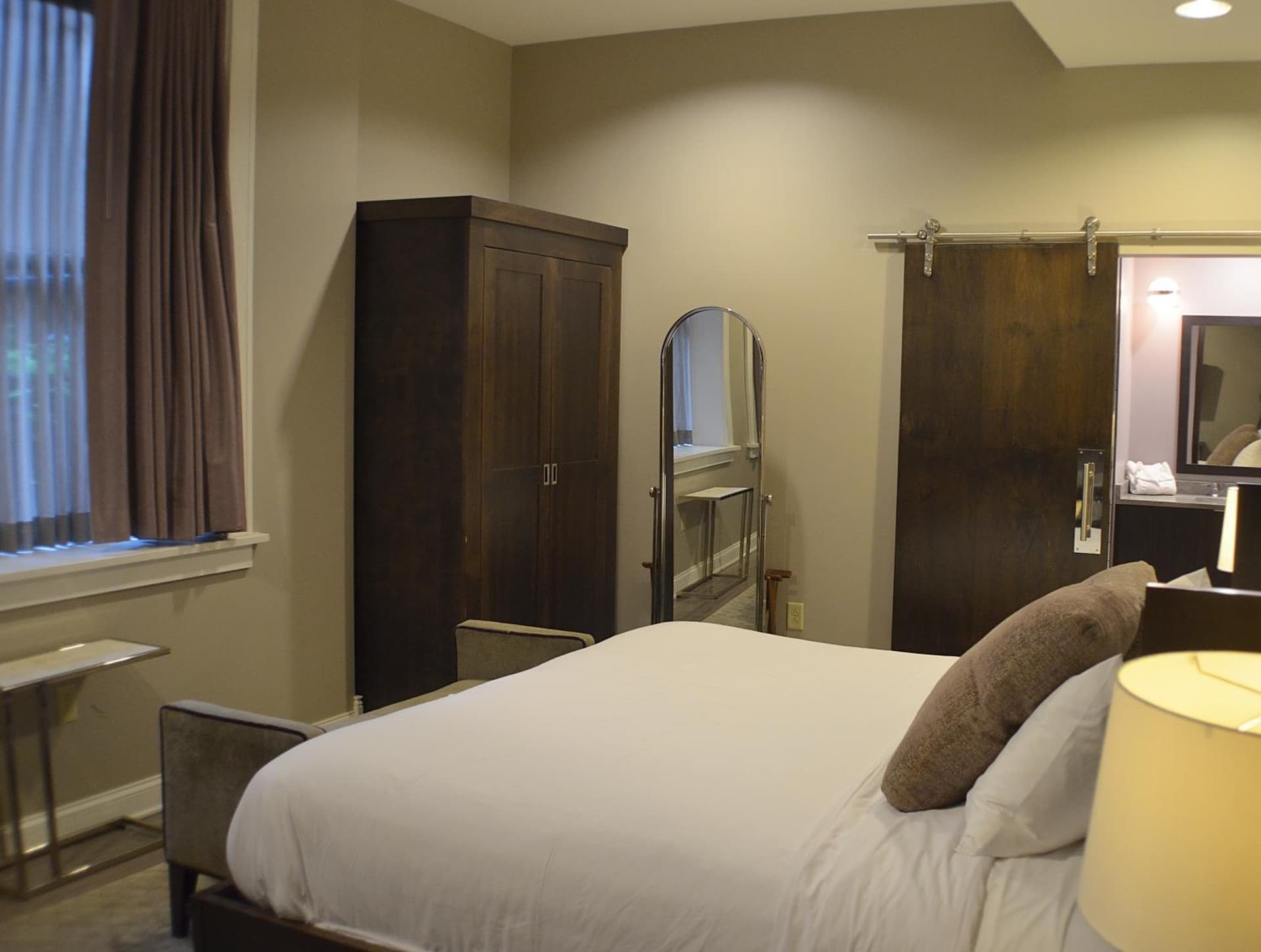 Hotel at the Lafayette Trademark Collection by Wyndham gallery photo in Buffalo, NY — image 24
