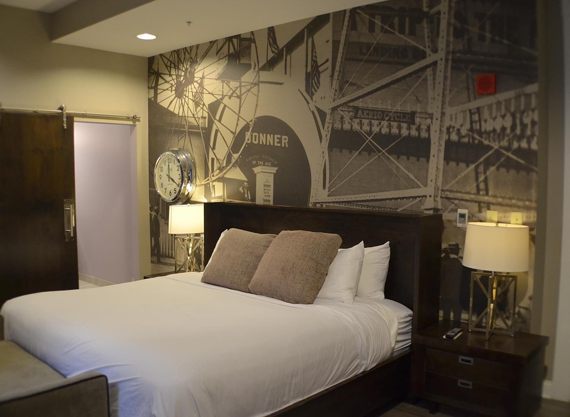 Hotel at the Lafayette Trademark Collection by Wyndham gallery photo in Buffalo, NY — image 11