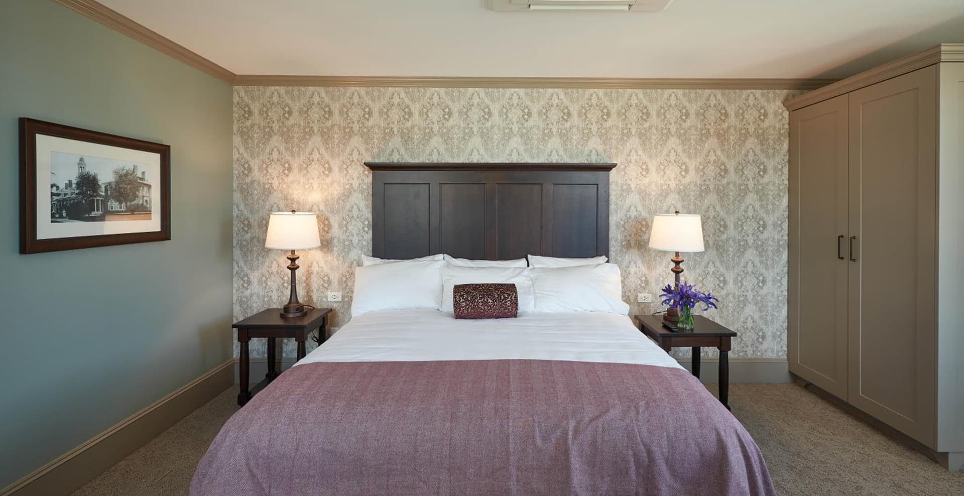 The Groton Inn interior in Groton — gallery photo 2