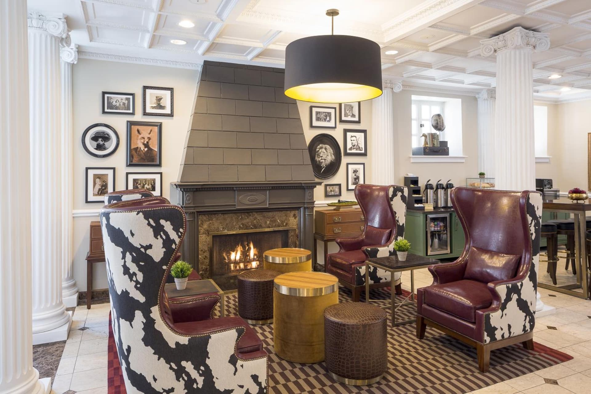 The Willows Hotel gallery photo in Chicago, IL — image 6
