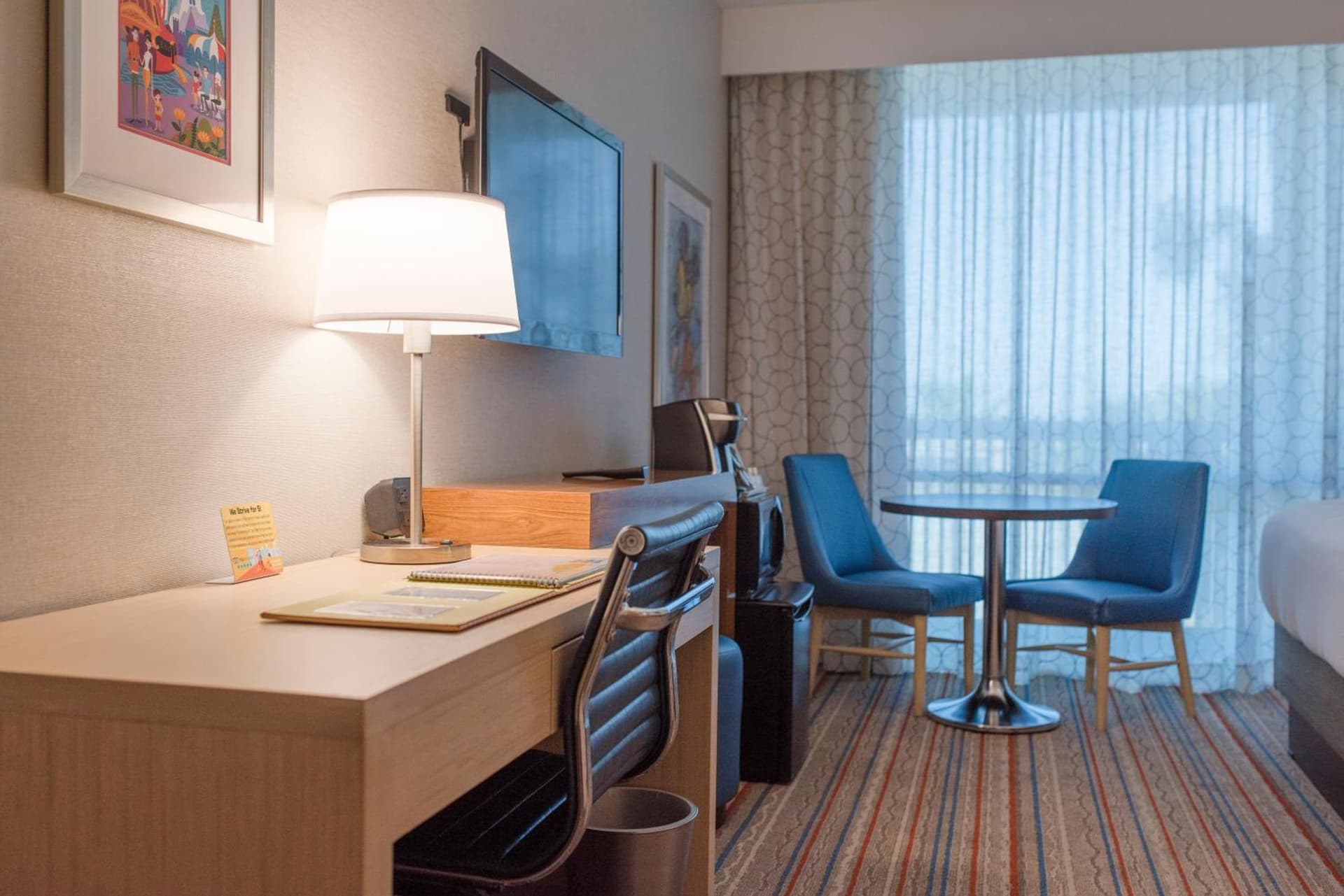 Howard Johnson by Wyndham Anaheim Hotel and Water Playground gallery photo in Anaheim, CA — image 93