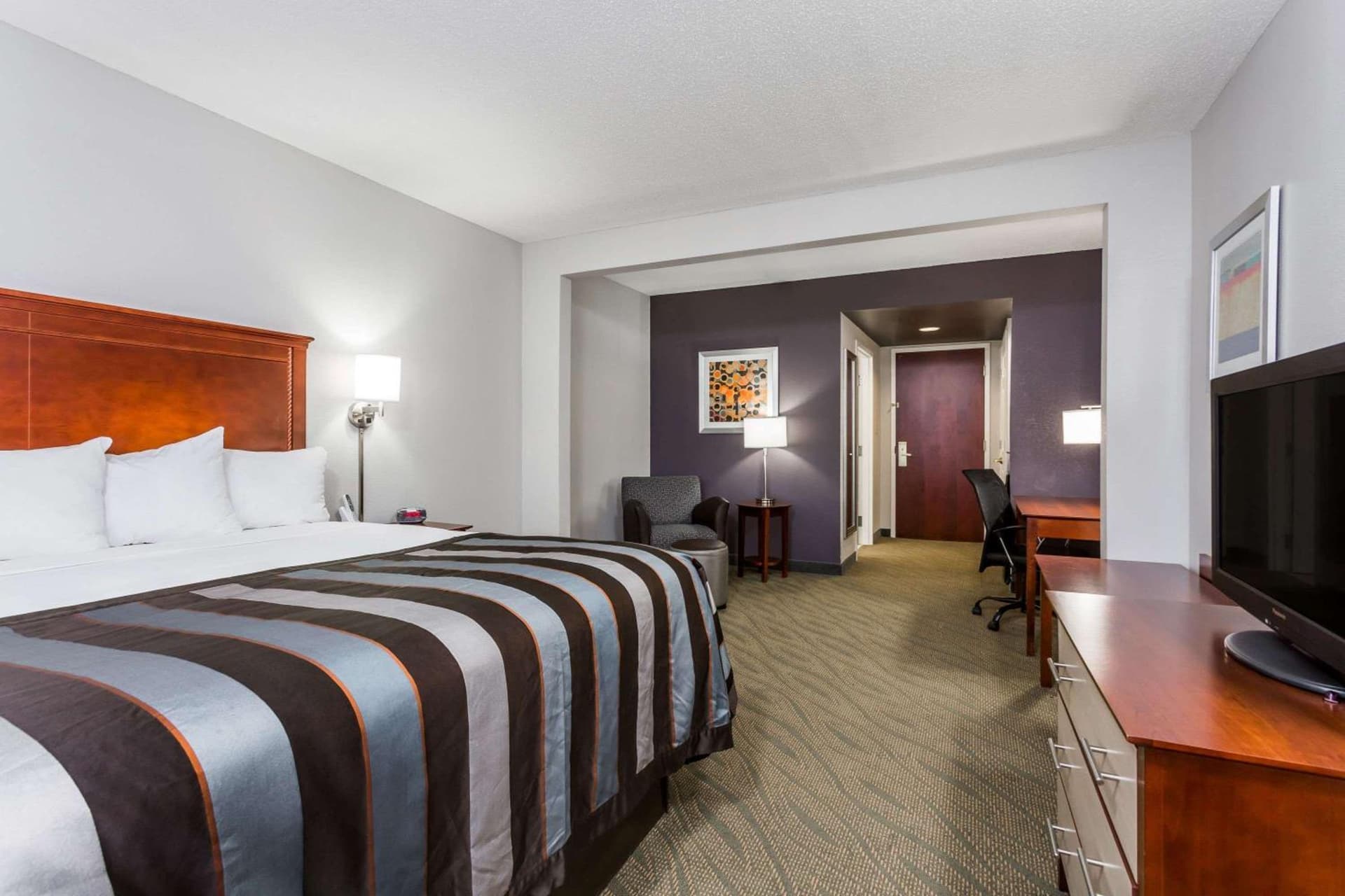 Wingate by Wyndham Chesapeake gallery photo in Chesapeake, VA — image 24