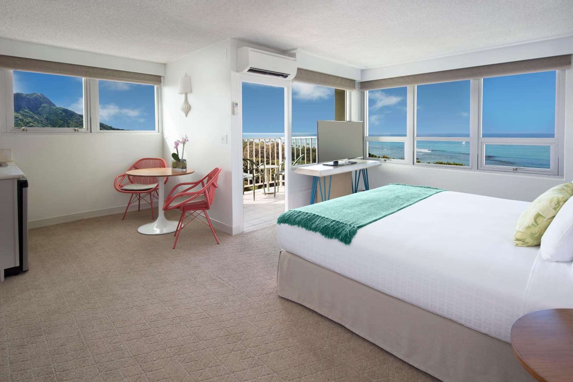 Queen Kapiolani Hotel gallery photo in Honolulu, HI — image 65