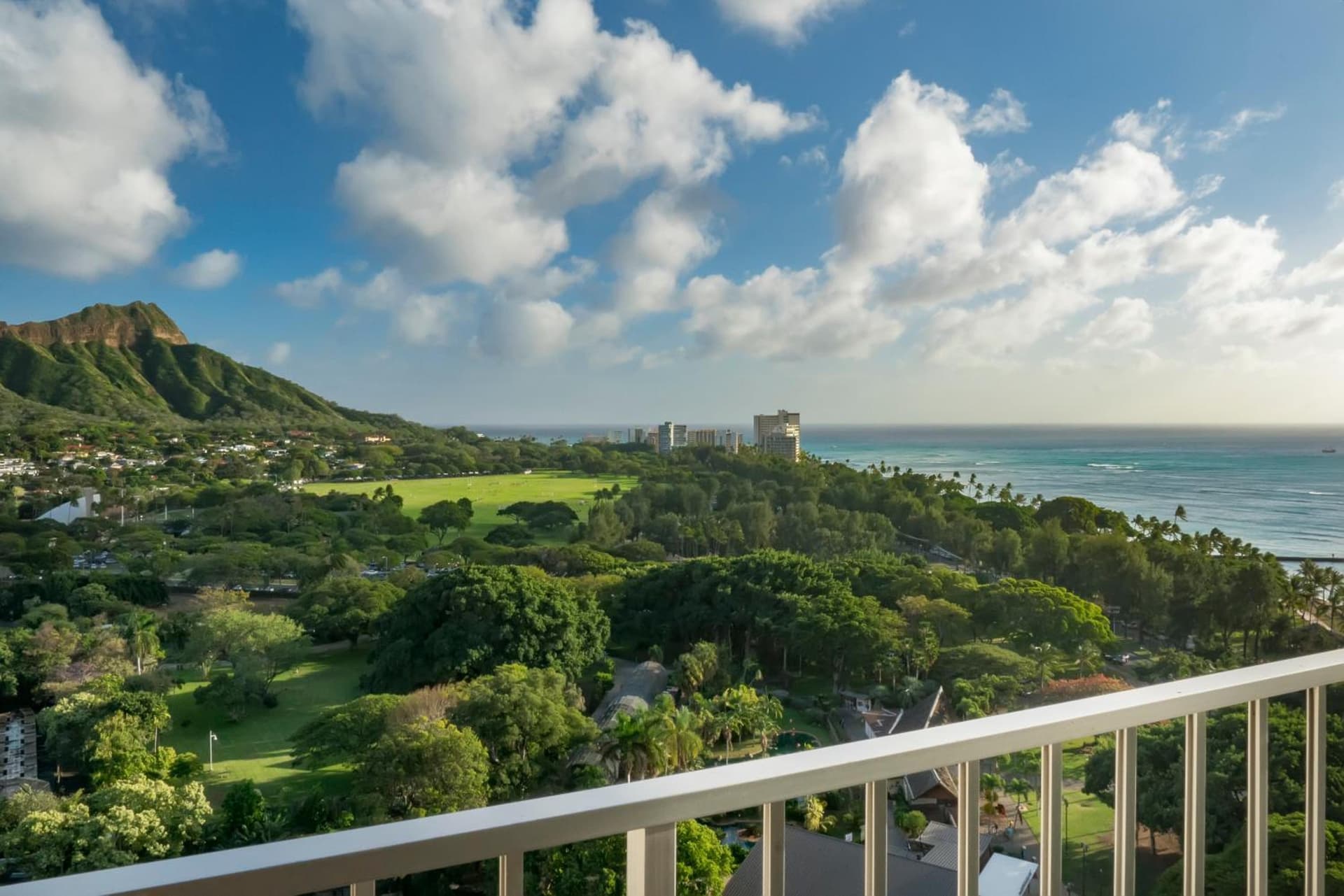 Queen Kapiolani Hotel gallery photo in Honolulu, HI — image 80