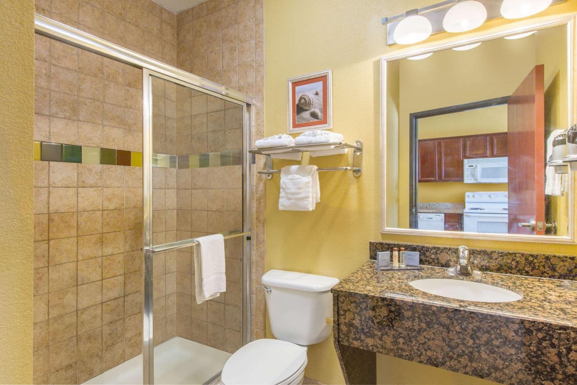 Hawthorn Extended Stay by Wyndham Corpus Christi Padre Isle gallery photo in Corpus Christi, TX — image 5