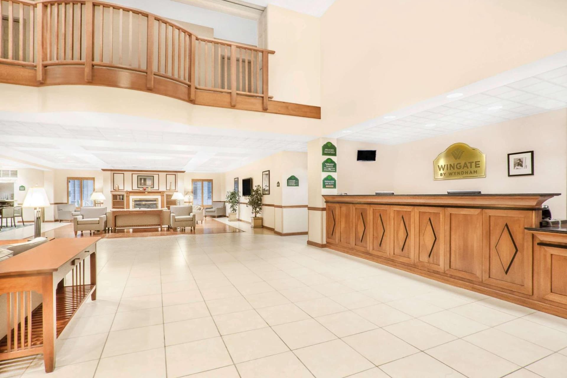 Wingate by Wyndham Ellicottville interior in Ellicottville — gallery photo 2