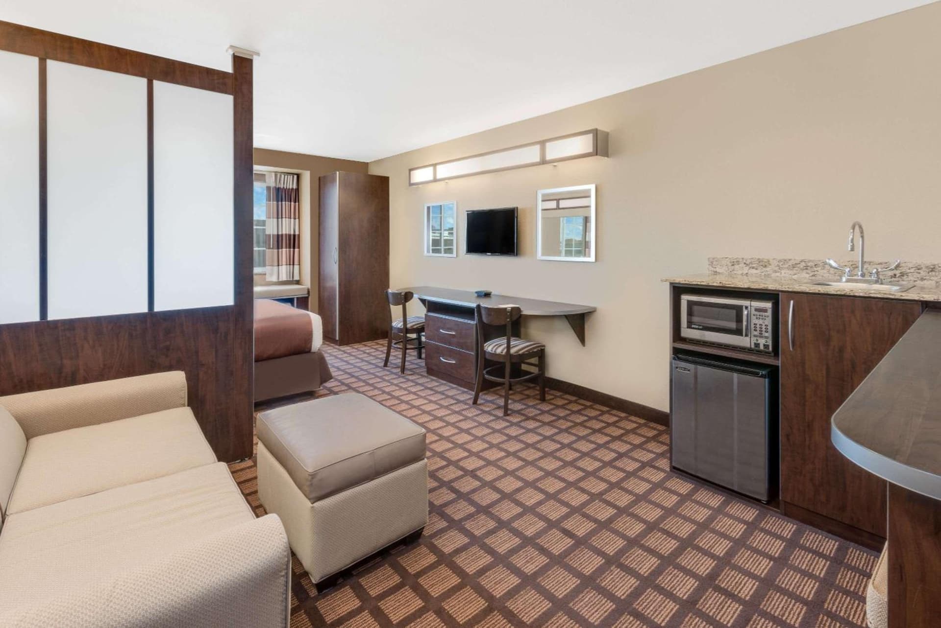 Microtel Inn & Suites by Wyndham gallery photo in Midland, TX — image 6