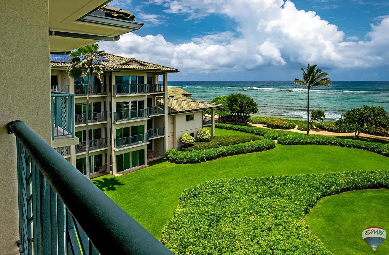 Waipouli Beach Resort G-404 interior in Kapaa, HI — gallery photo 2
