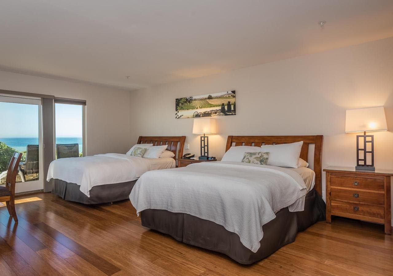 Little Sur Inn gallery photo in Cambria, CA — image 16