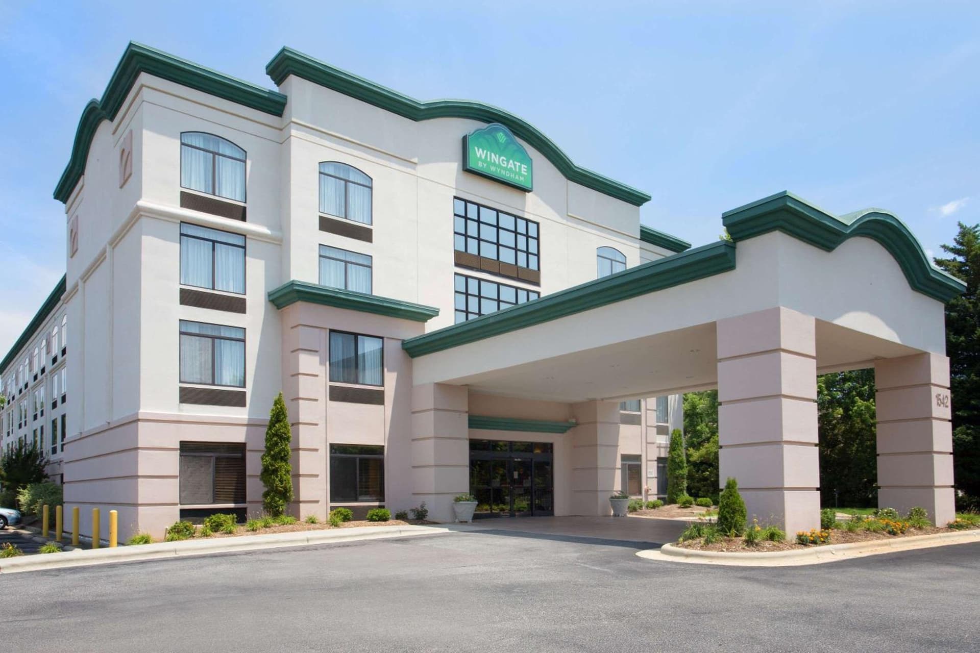 Wingate by Wyndham Garner/Raleigh South featured exterior or lobby in Garner, NC — similar hotel