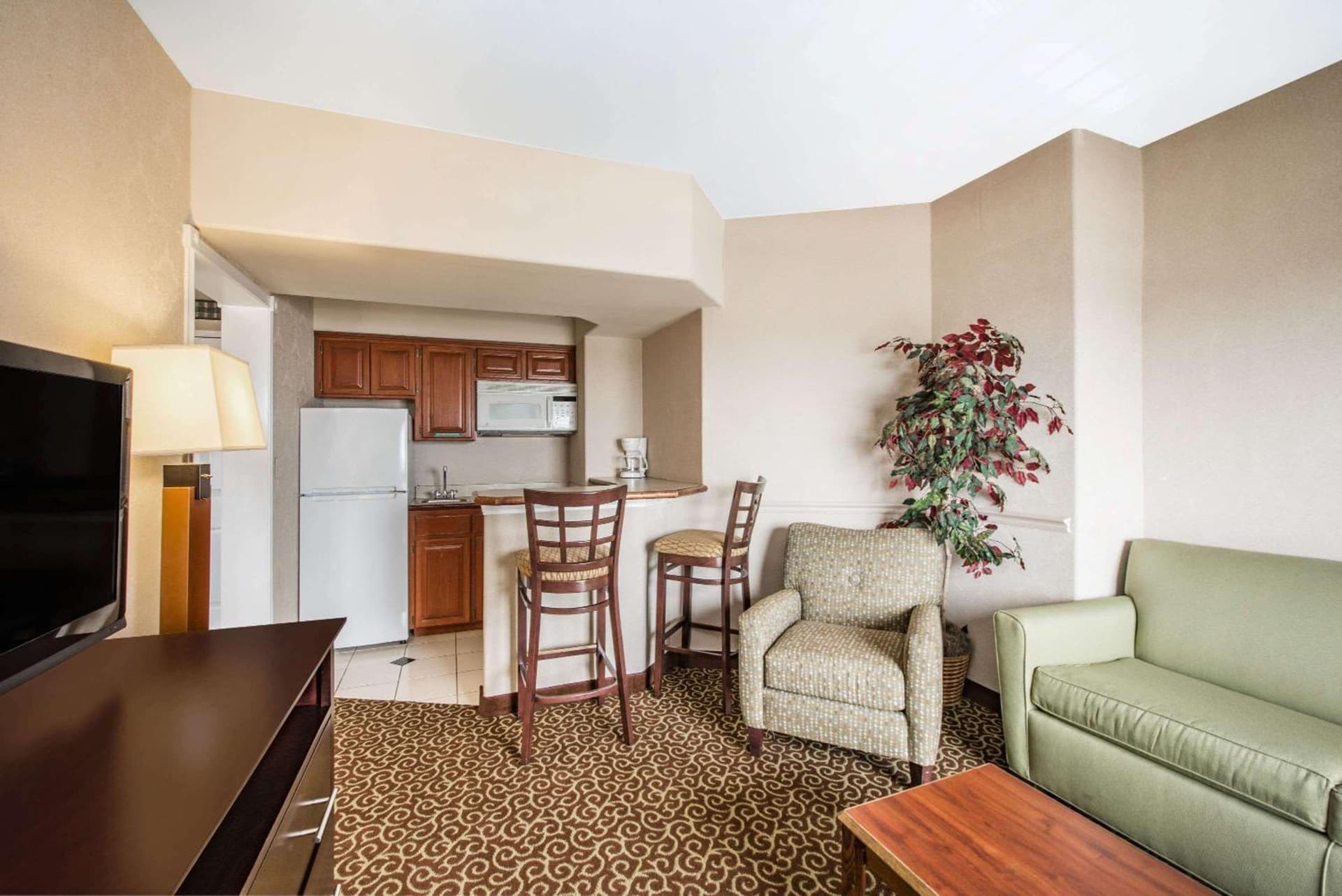 Hawthorn Extended Stay by Wyndham El Paso gallery photo in El Paso, TX — image 25