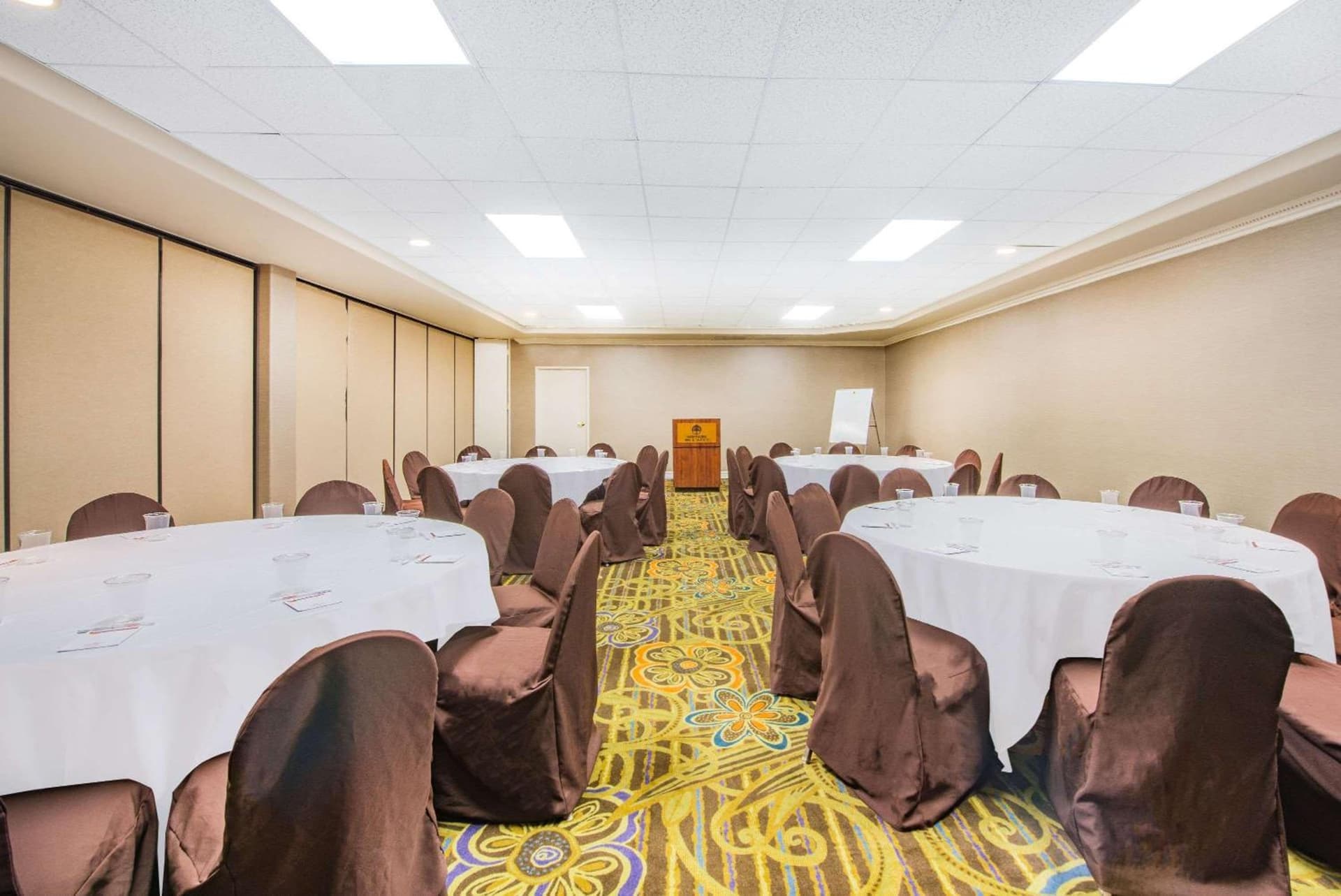 Hawthorn Extended Stay by Wyndham El Paso gallery photo in El Paso, TX — image 16
