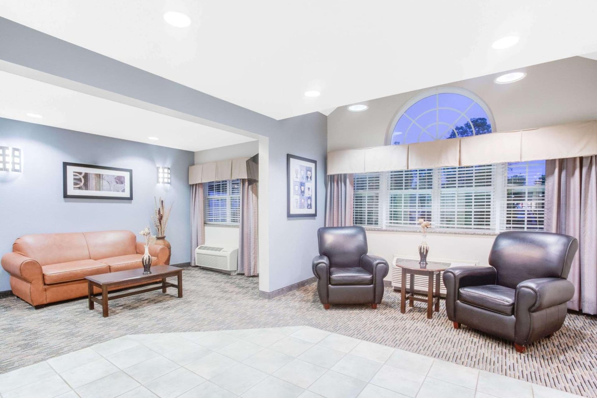 Microtel Inn & Suites Bath property views in Bath — gallery photo 3
