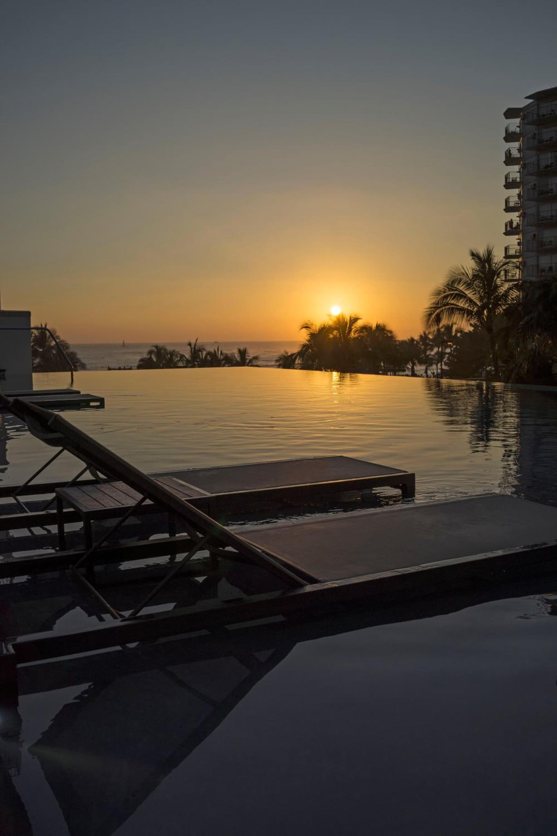 'Alohilani Resort Waikiki Beach gallery photo in Honolulu, HI — image 49