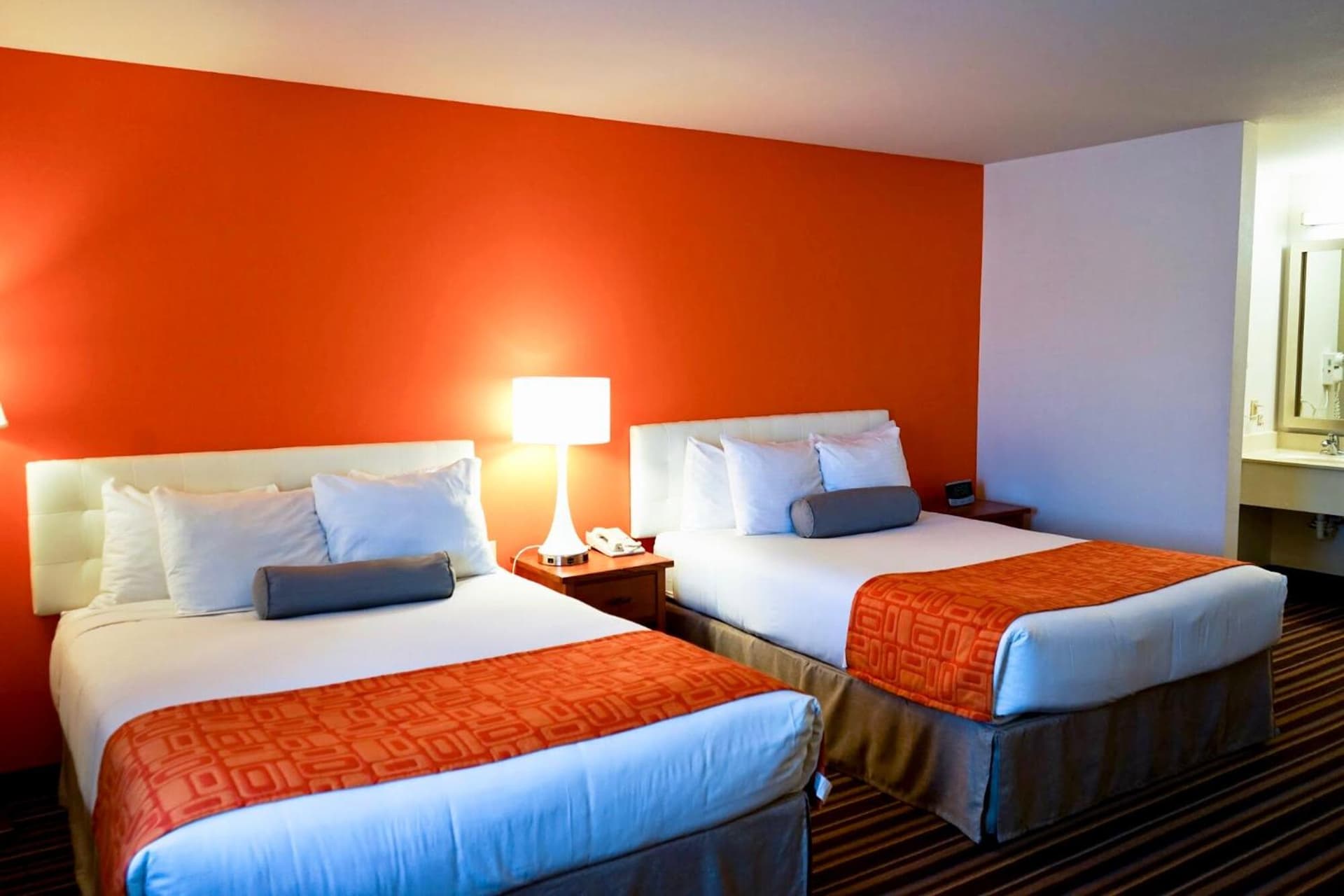 Howard Johnson by Wyndham Salinas gallery photo in Salinas, CA — image 9