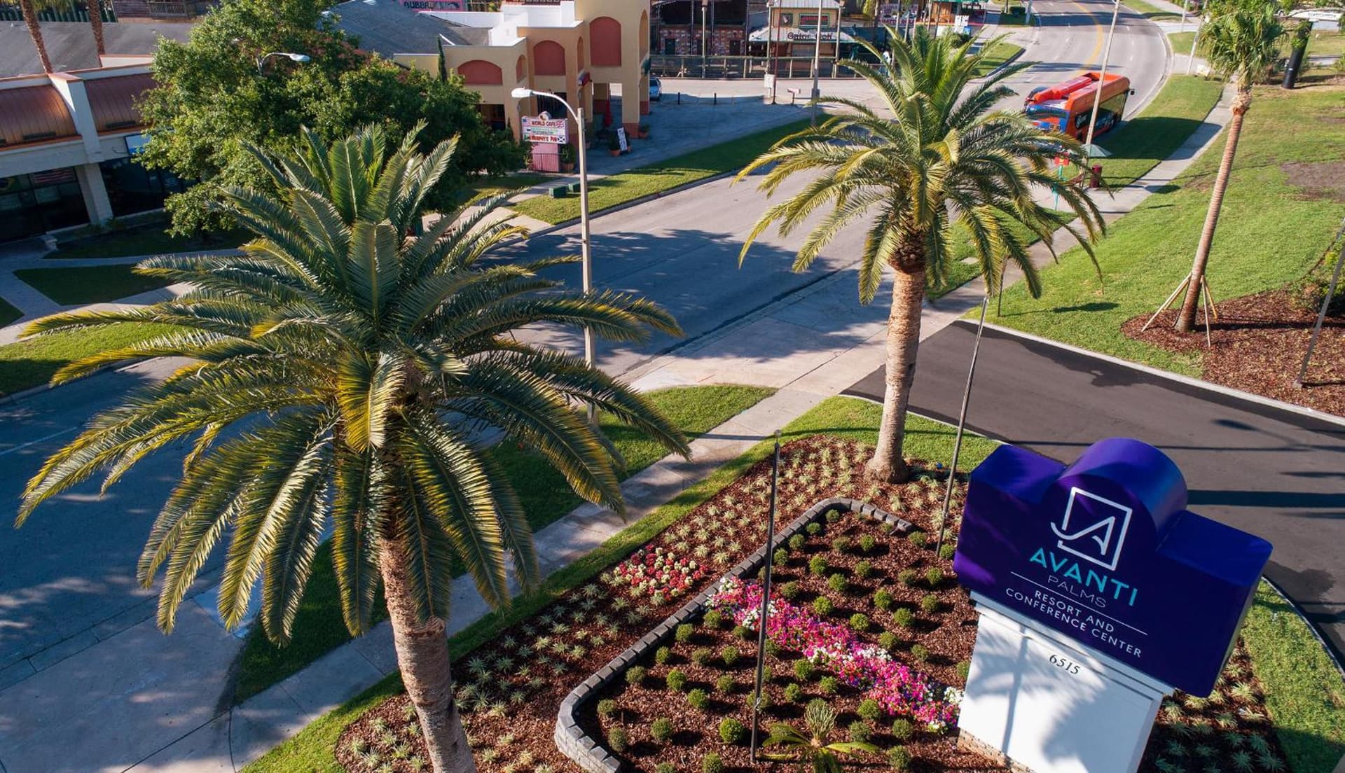 Wyndham I-Drive Avanti Resort & Conference Center interior in Orlando, FL — gallery photo 2