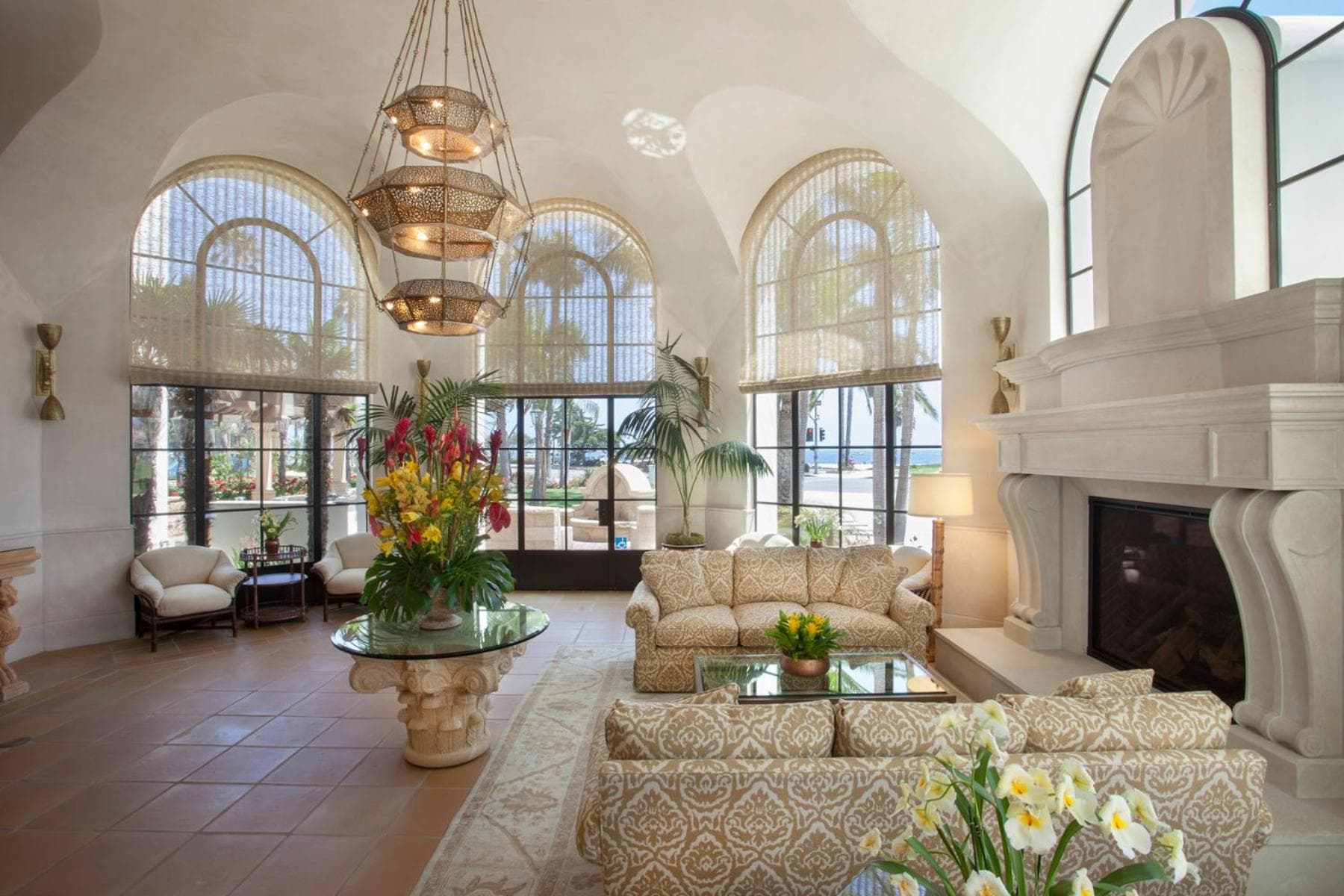 Santa Barbara Inn interior in Santa Barbara, CA — gallery photo 2