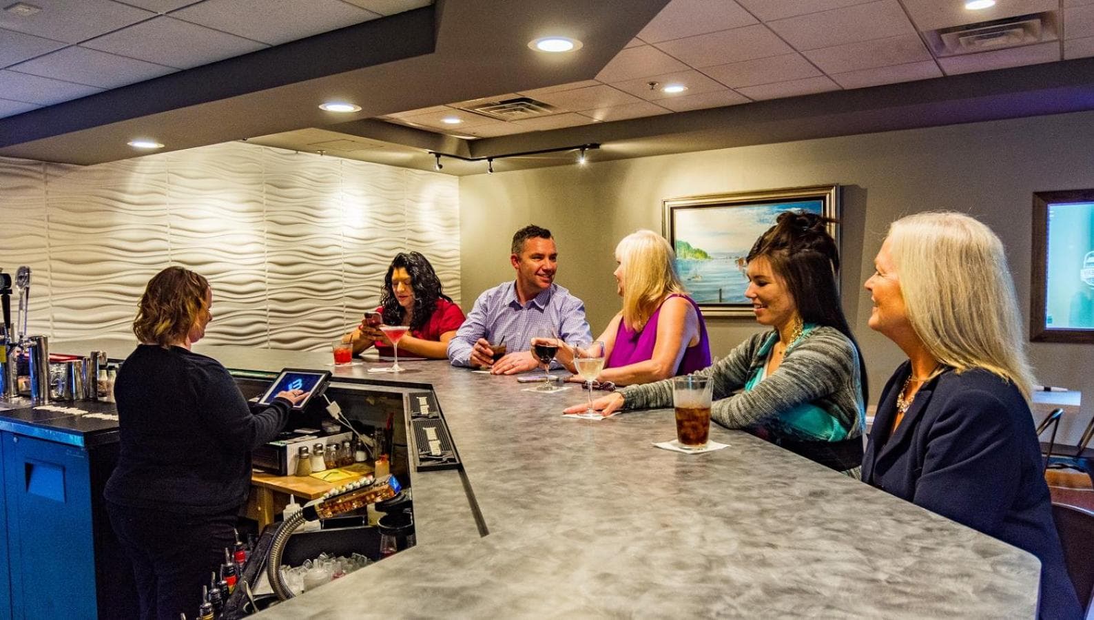 Dimond Center Hotel gallery photo in Anchorage, AK — image 6