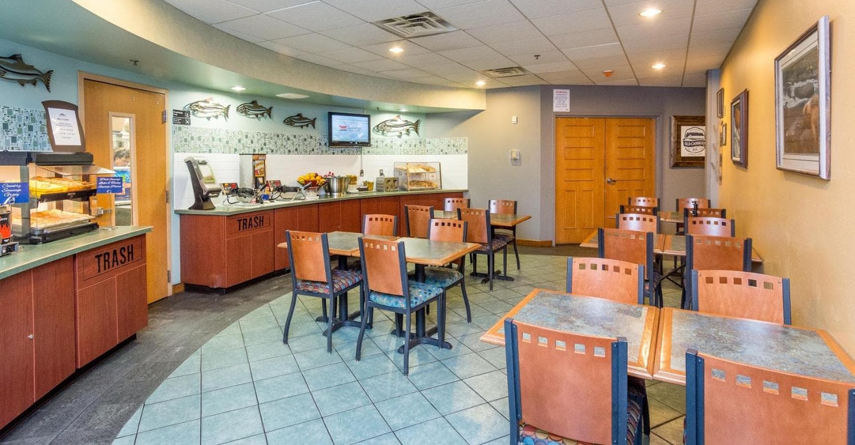 Dimond Center Hotel gallery photo in Anchorage, AK — image 8
