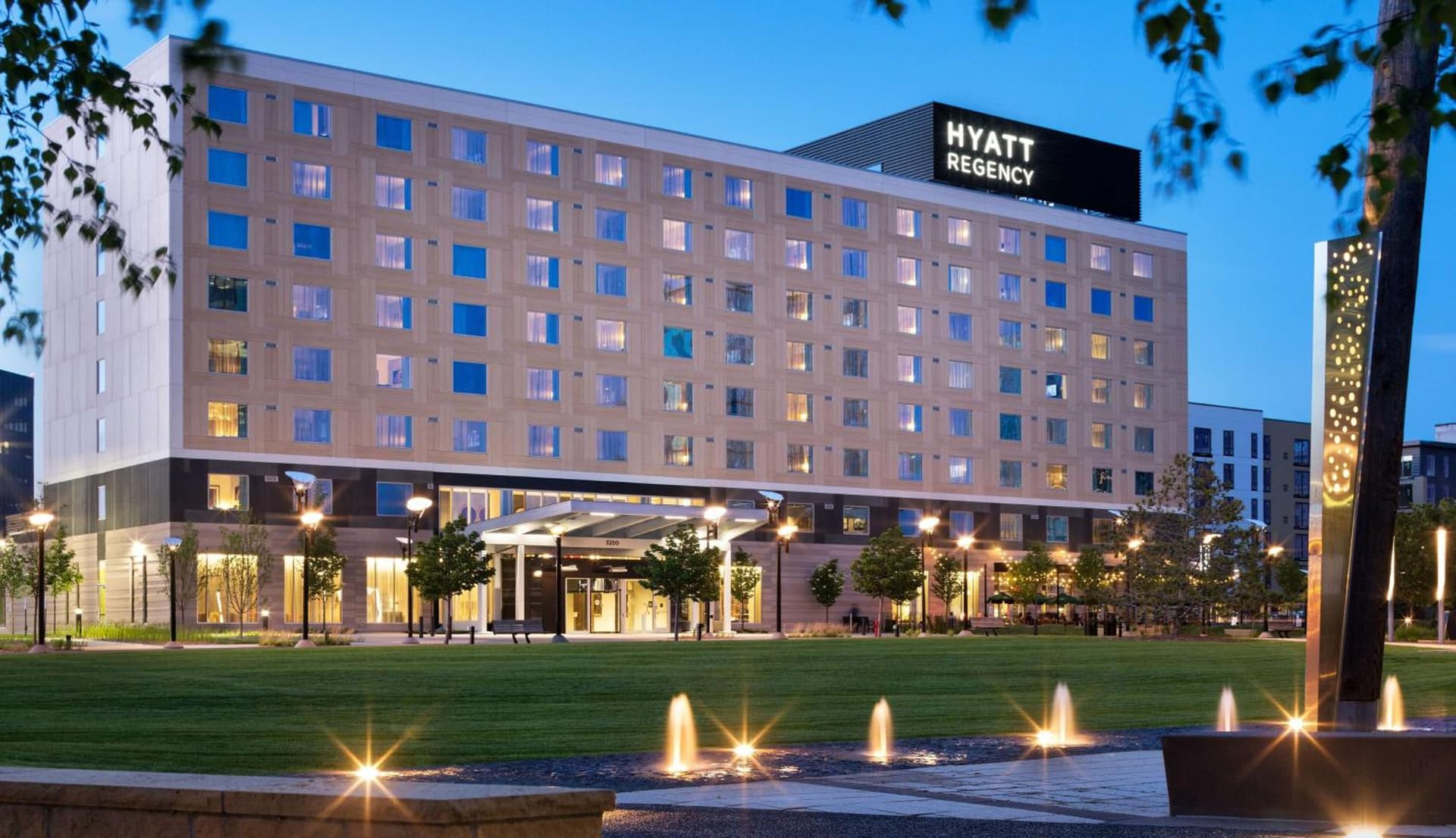 Hyatt Regency Bloomington - Minneapolis featured exterior or lobby in Bloomington, MN — similar hotel