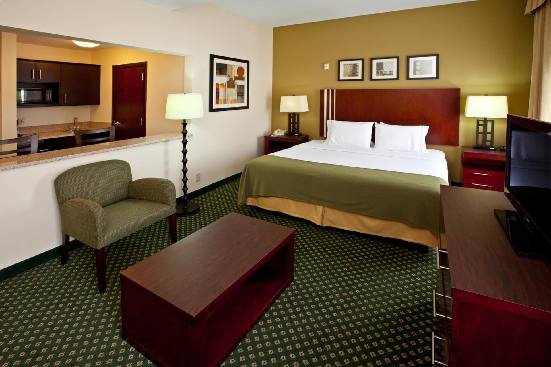 Holiday Inn Express & Suites Indianapolis - East by IHG gallery photo in Indianapolis, IN — image 37