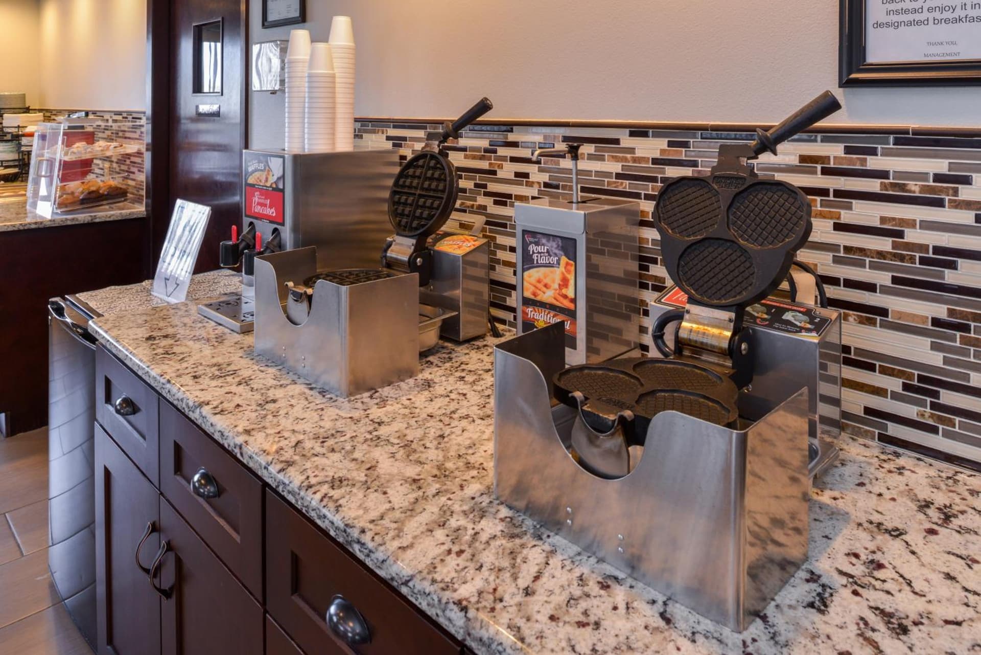 Quality Inn & Suites Kennewick Tri-Cities gallery photo in Kennewick, WA — image 17