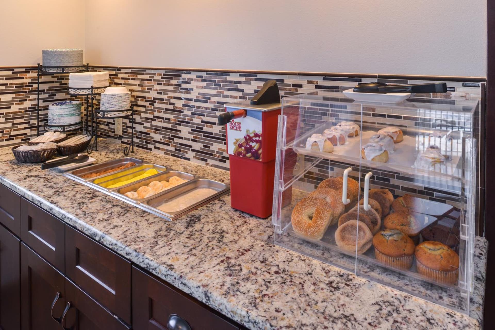 Quality Inn & Suites Kennewick Tri-Cities gallery photo in Kennewick, WA — image 8