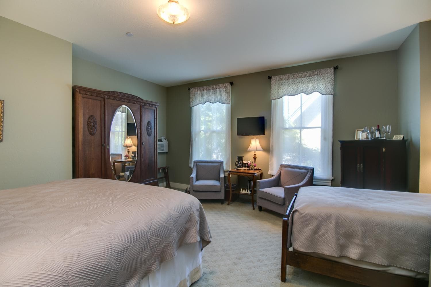 Winchester Inn gallery photo in Ashland, OR — image 139