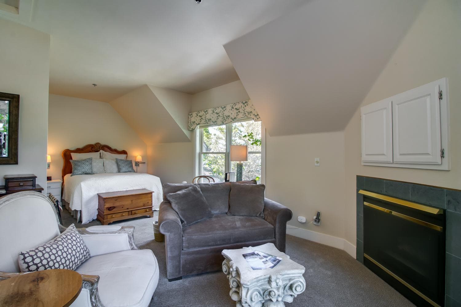 Winchester Inn gallery photo in Ashland, OR — image 43