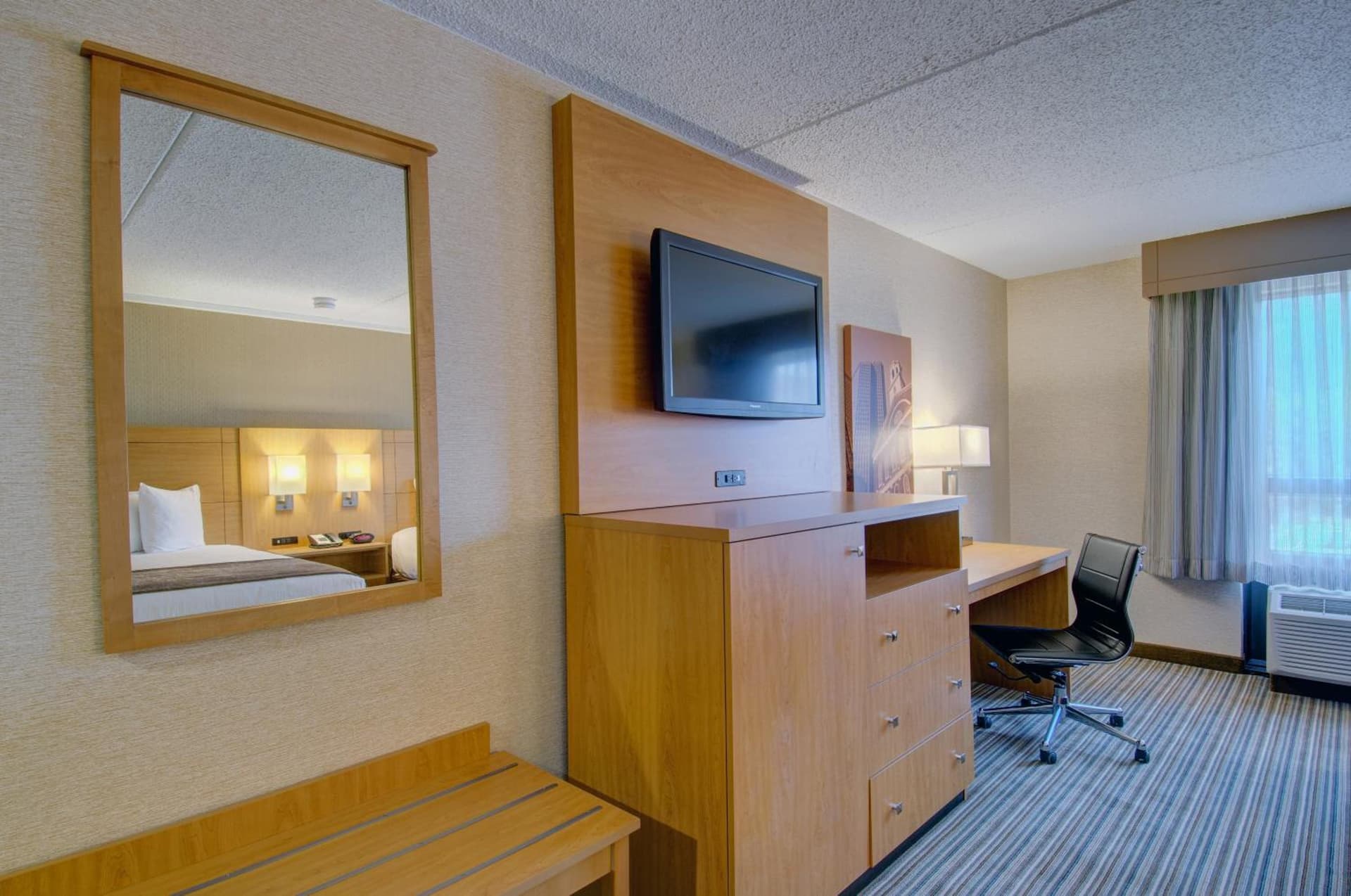 Best Western Royal Plaza Hotel and Trade Center gallery photo in Marlborough, MA — image 32