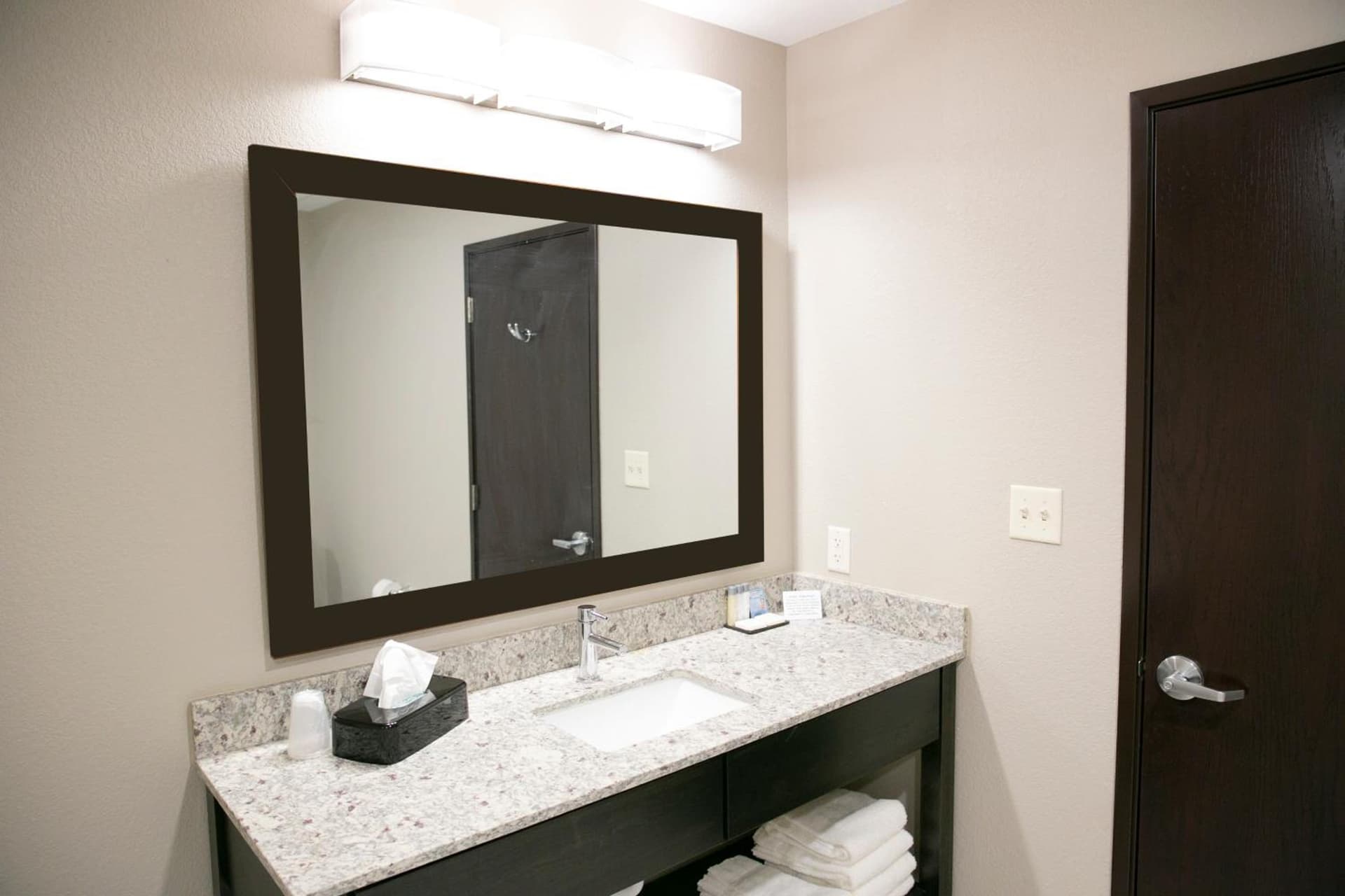 Berlin Encore Hotel & Suites gallery photo in Berlin, OH — image 25