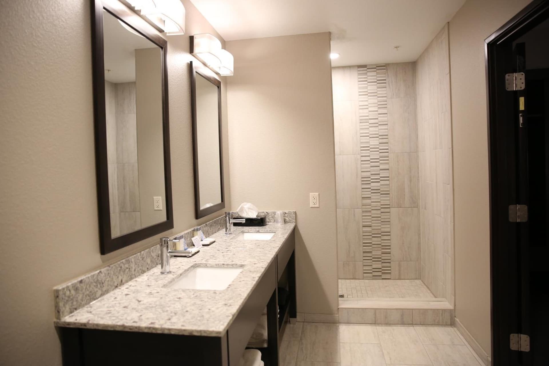 Berlin Encore Hotel & Suites gallery photo in Berlin, OH — image 16