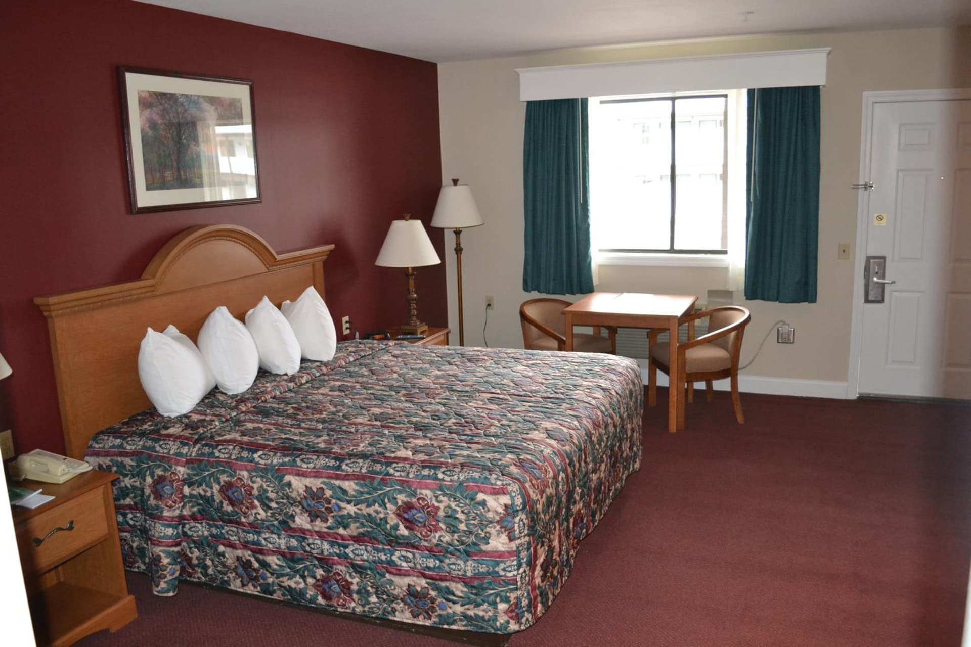 Seabrook Inn property views in Seabrook, NH — gallery photo 3