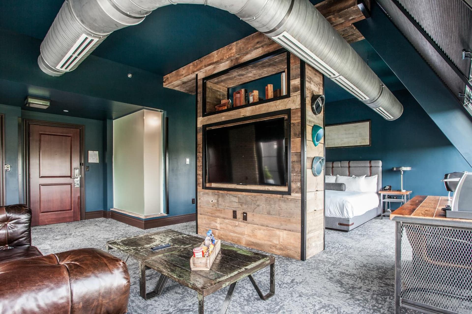 Ironworks Hotel Indy property views in Indianapolis, IN — gallery photo 3