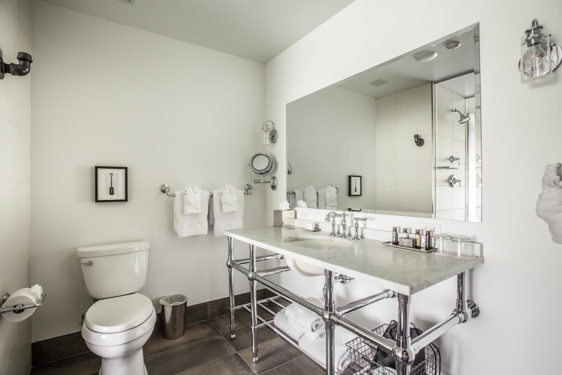 Ironworks Hotel Indy gallery photo in Indianapolis, IN — image 9