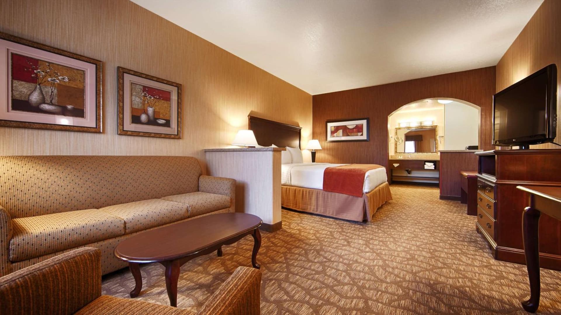 Best Western San Dimas Hotel & Suites gallery photo in San Dimas, CA — image 38
