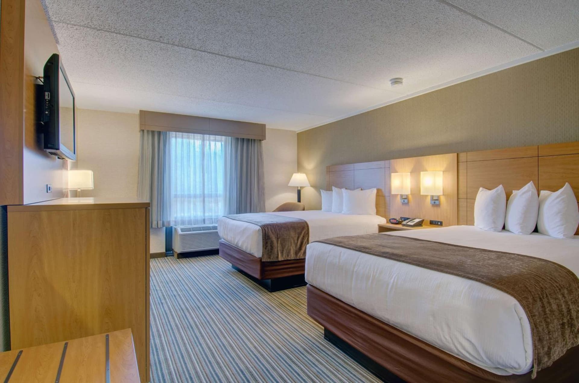 Best Western Royal Plaza Hotel and Trade Center gallery photo in Marlborough, MA — image 68